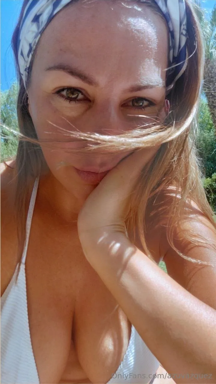 Hot Brunette❤️‍🔥🫦 OnlyFans premium content 50 - azuvazquez exclusive collection