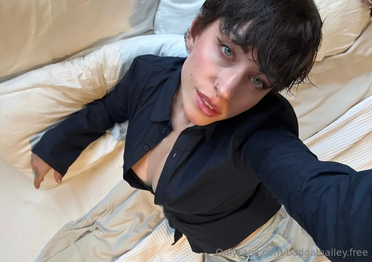 Hailey (free) OnlyFans premium content 16 - badgalhailey.free exclusive collection