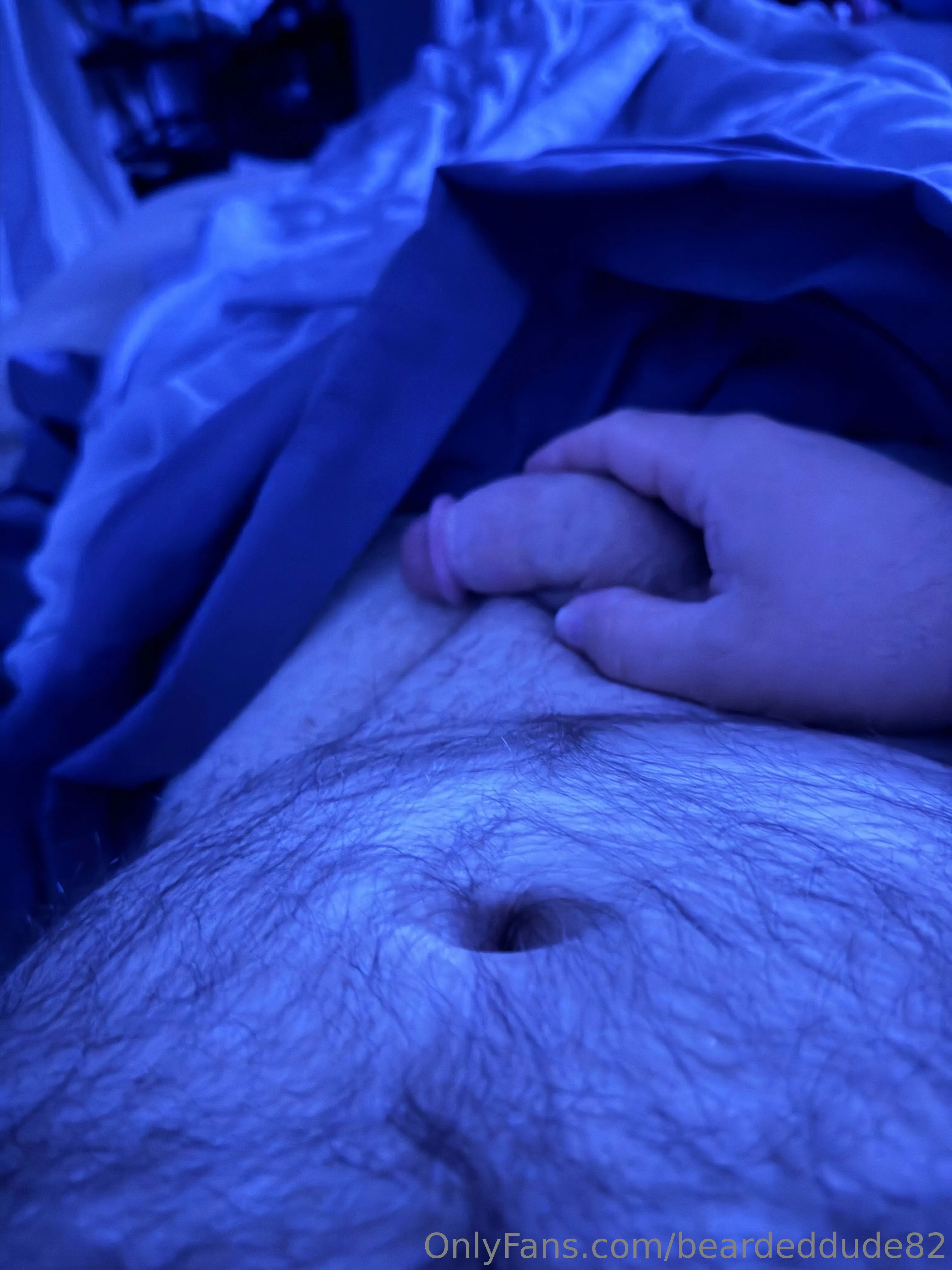 Beardeddude82 OnlyFans premium content 19 - beardeddude82 exclusive collection