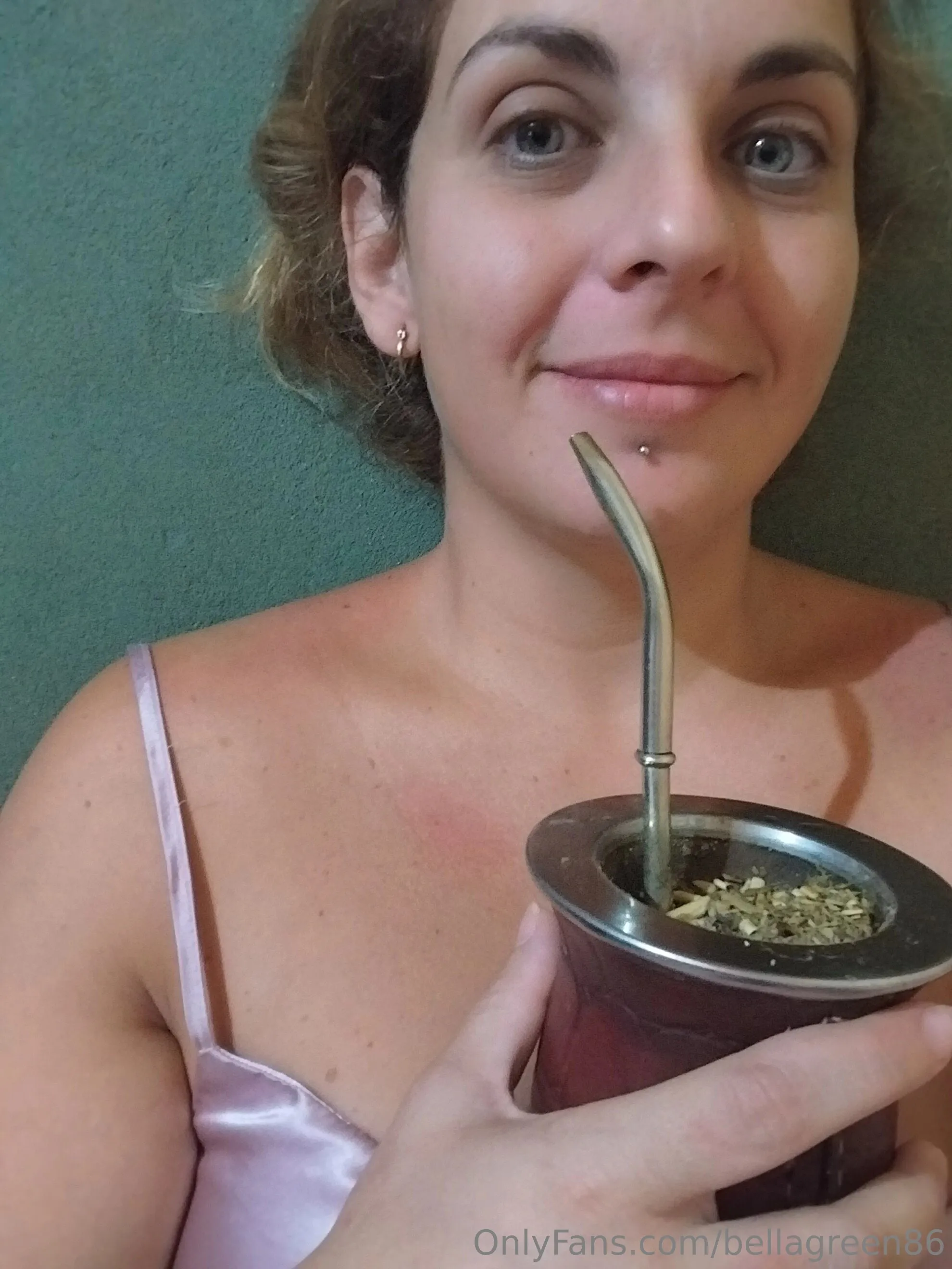 Bella OnlyFans premium content 13 - bellagreen86 exclusive collection