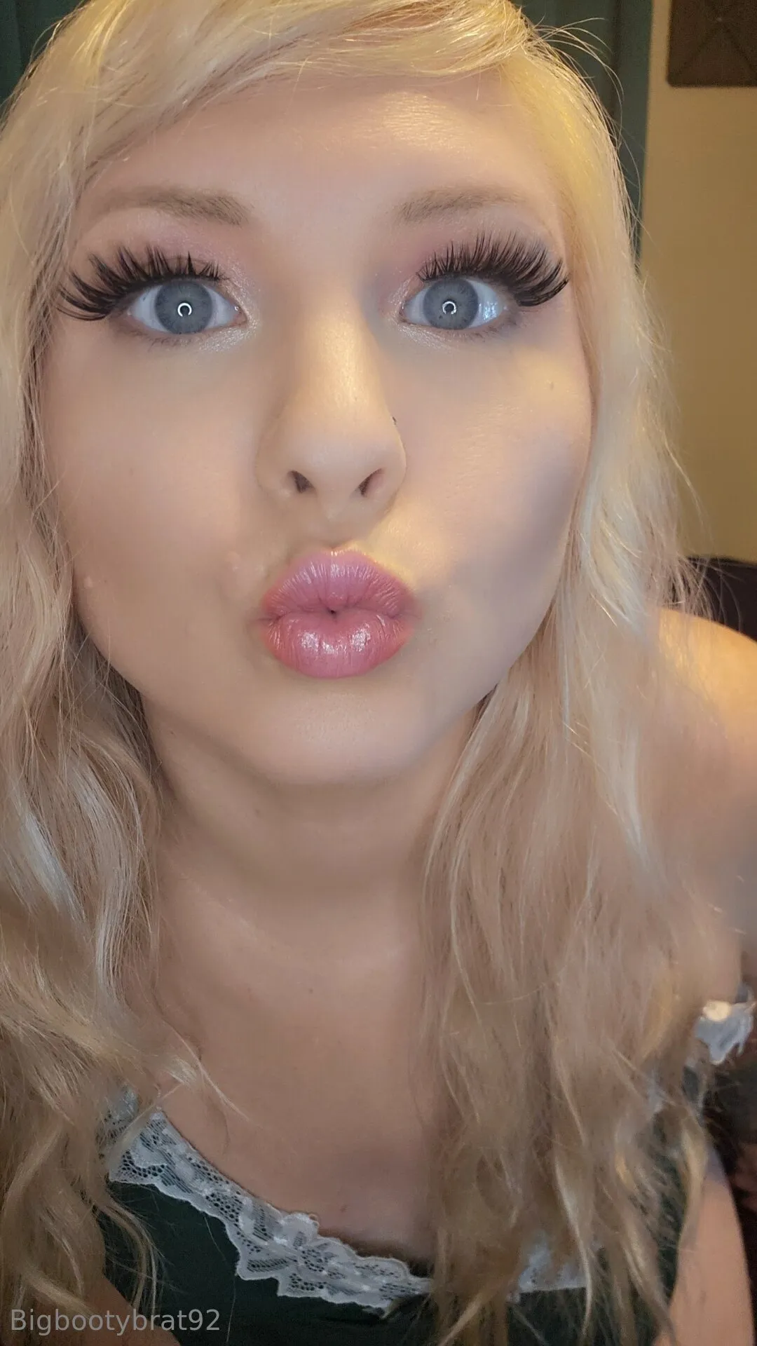 Bigbootybrat92 OnlyFans premium content 20 - bigbootybrat92 exclusive collection