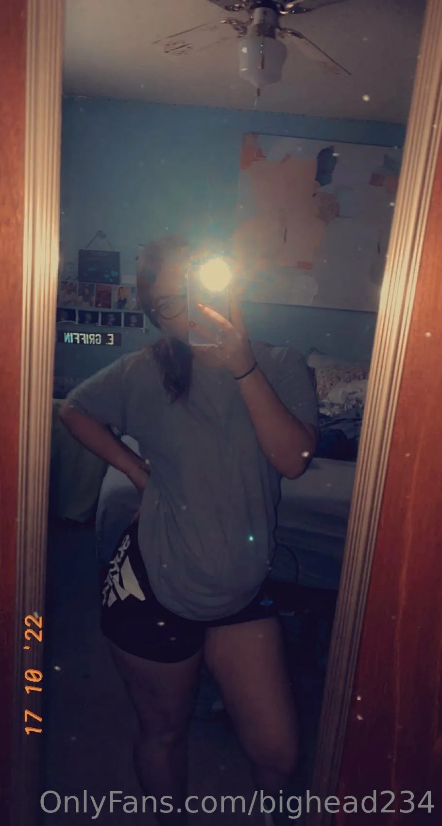 Quueenn🤞🏼💍 OnlyFans premium content 4 - bighead234 exclusive collection