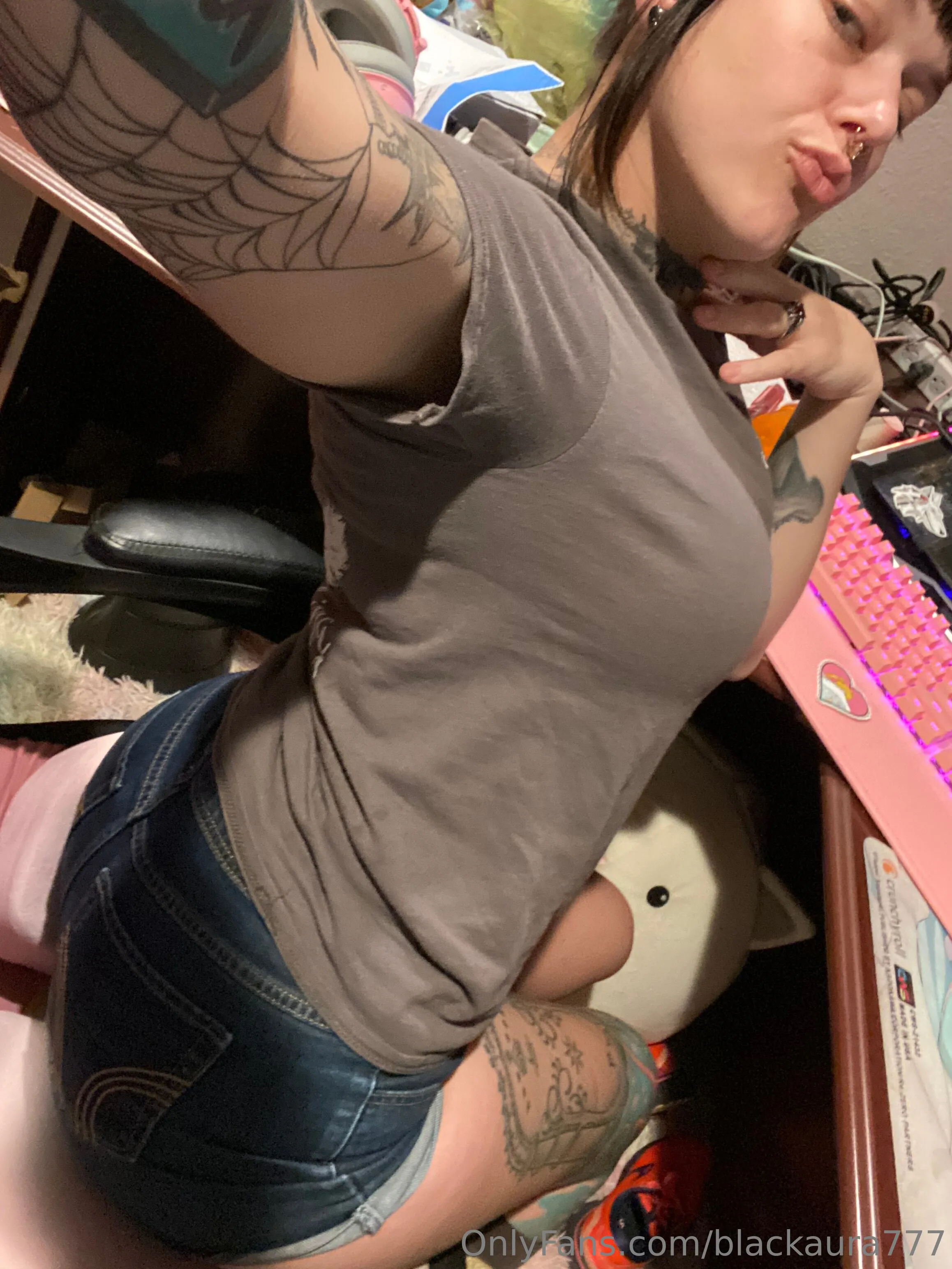 7bLAckaURA7 OnlyFans premium content 8 - blackaura777 exclusive collection