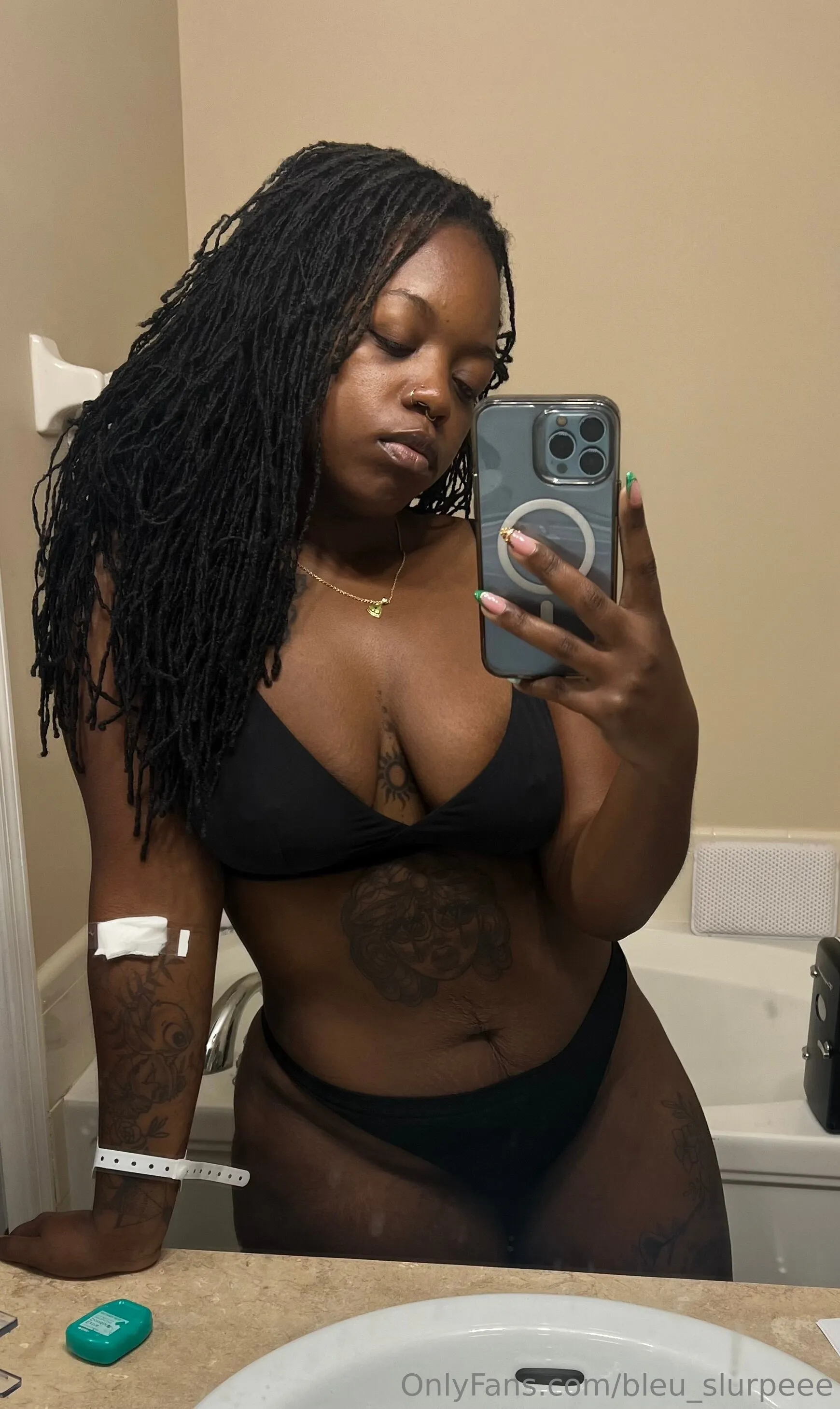 🦋Thee Slurpologist💦 OnlyFans premium content 7 - bleu_slurpeee exclusive collection