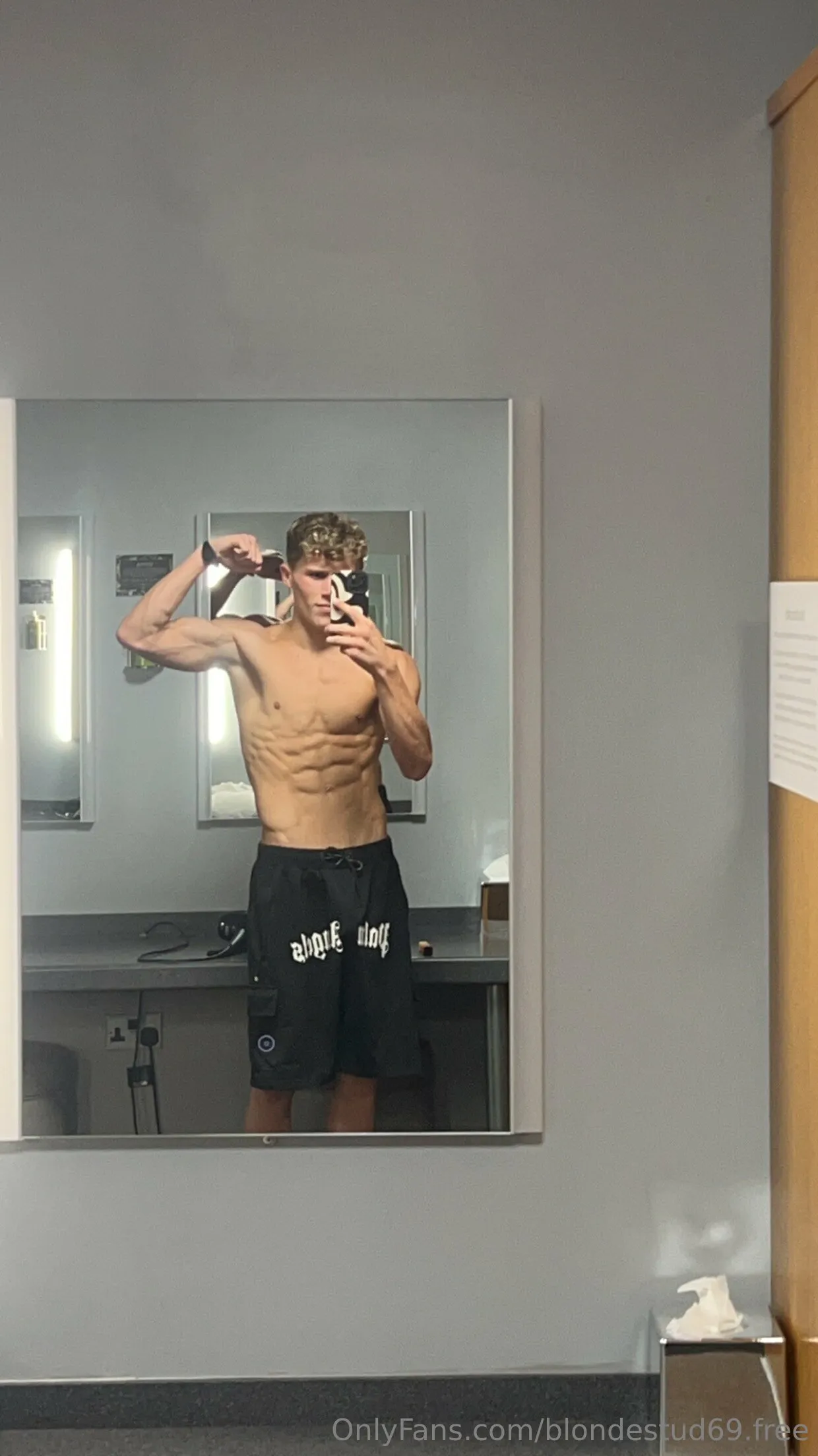 Alfie riley OnlyFans premium content 5 - blondestud69.free exclusive collection