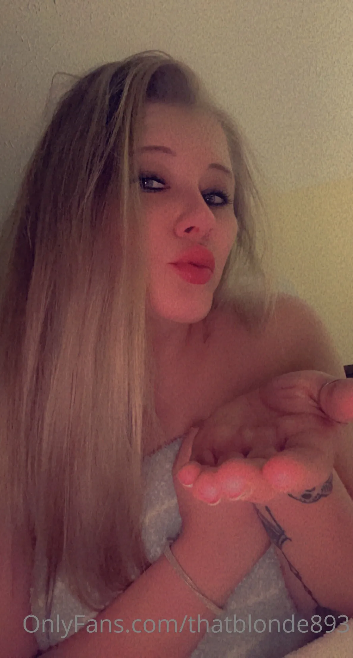 Blondie893 OnlyFans premium content 7 - blondie893 exclusive collection