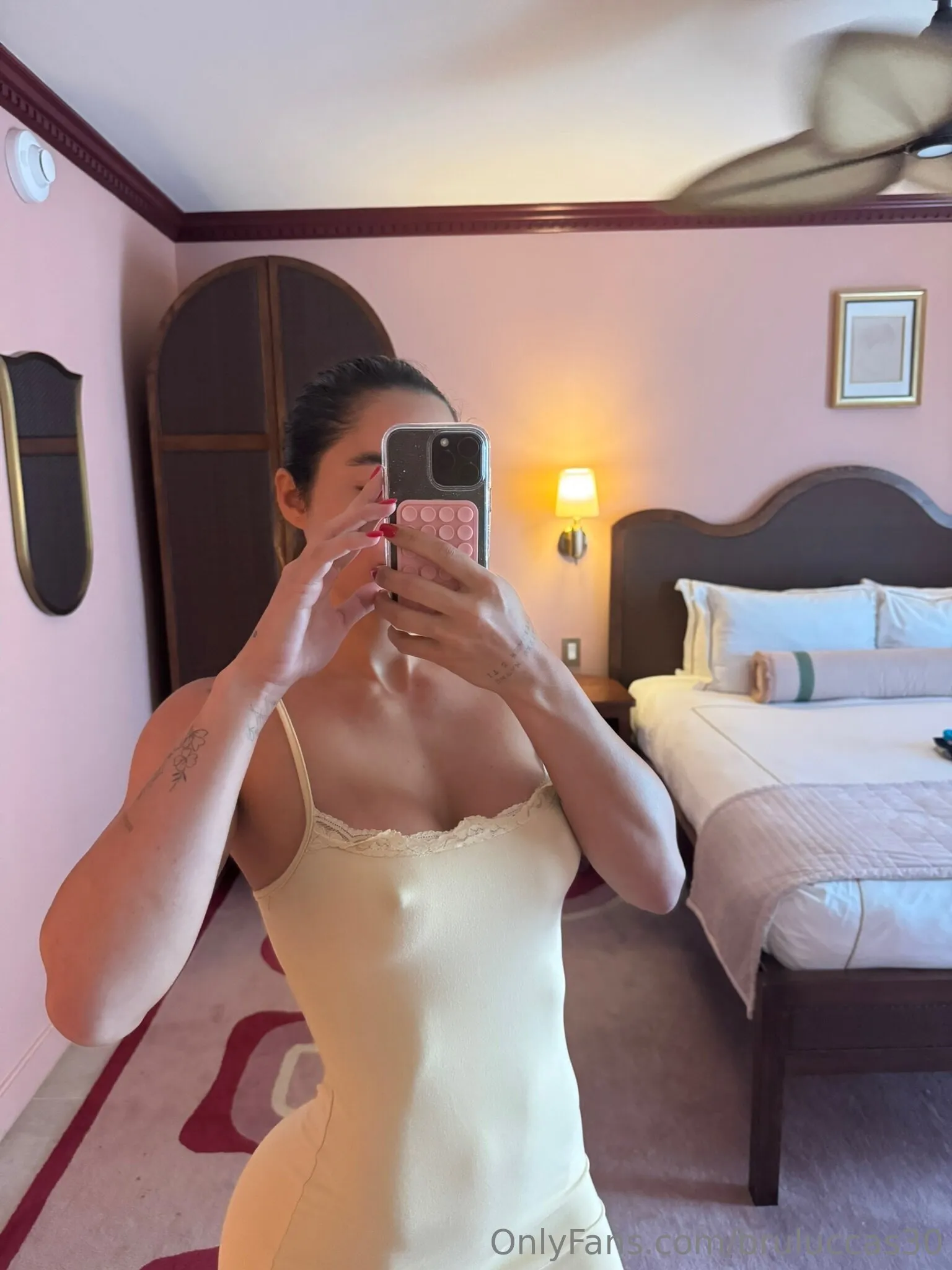 Brú 🇧🇷 OnlyFans premium content 1 - bruluccas30 exclusive collection