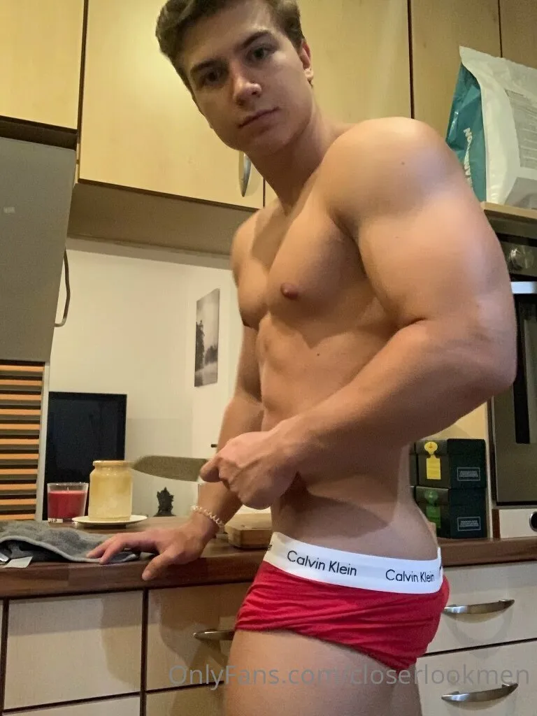 Closer Look Men Free OnlyFans premium content 1 - closerlookmen exclusive collection