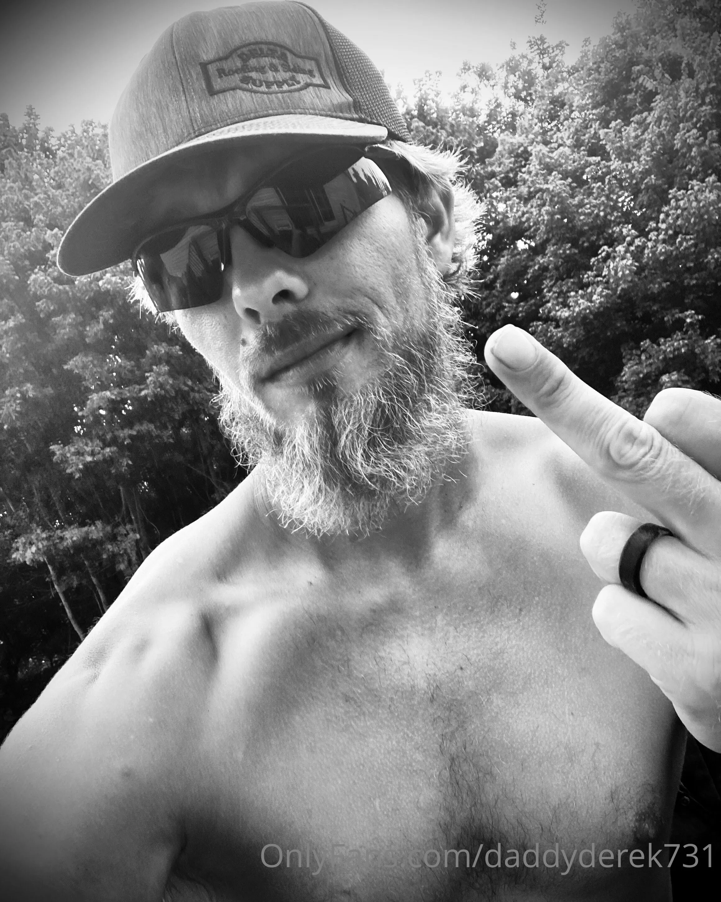 ZaddyDerek731 OnlyFans premium content 6 - daddyderek731 exclusive collection