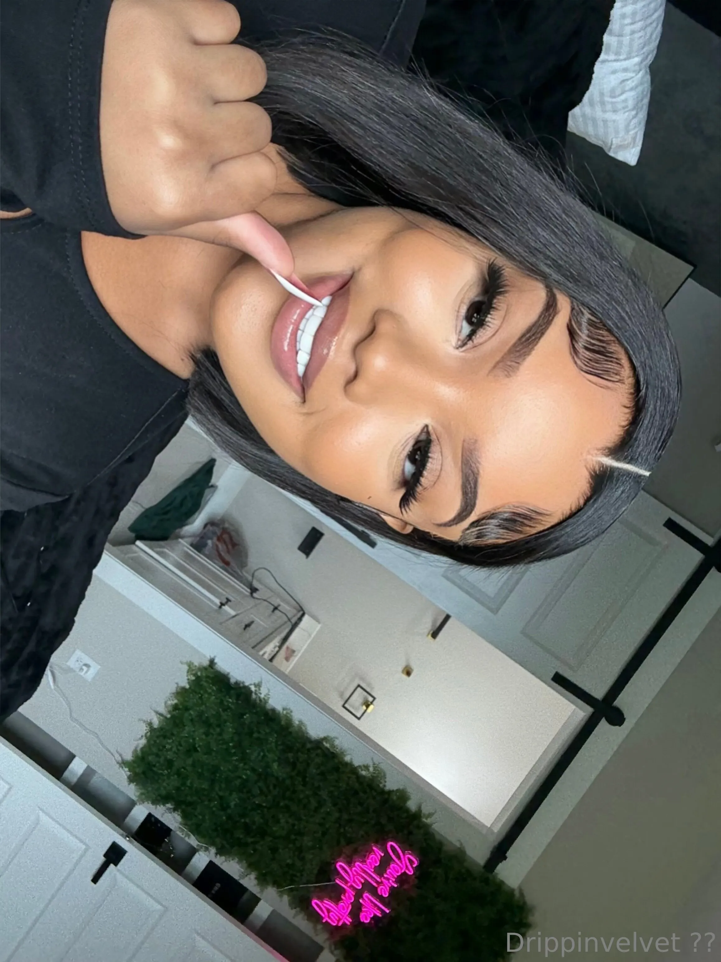 VELVET👩🏽‍❤️‍💋‍👩🏽 OnlyFans premium content 15 - drippinvelvet exclusive collection