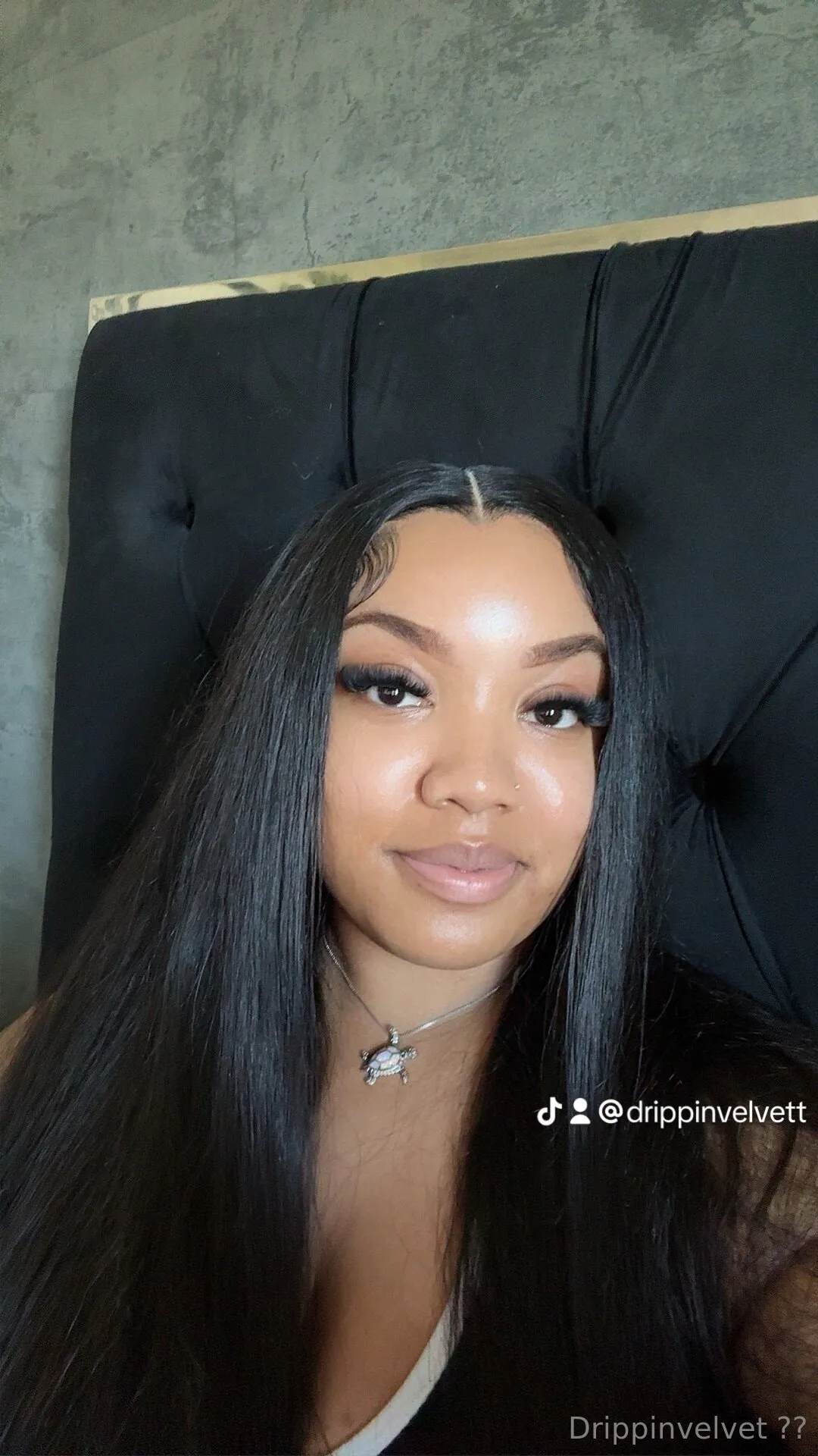 VELVET👩🏽‍❤️‍💋‍👩🏽 OnlyFans premium content 8 - drippinvelvet exclusive collection