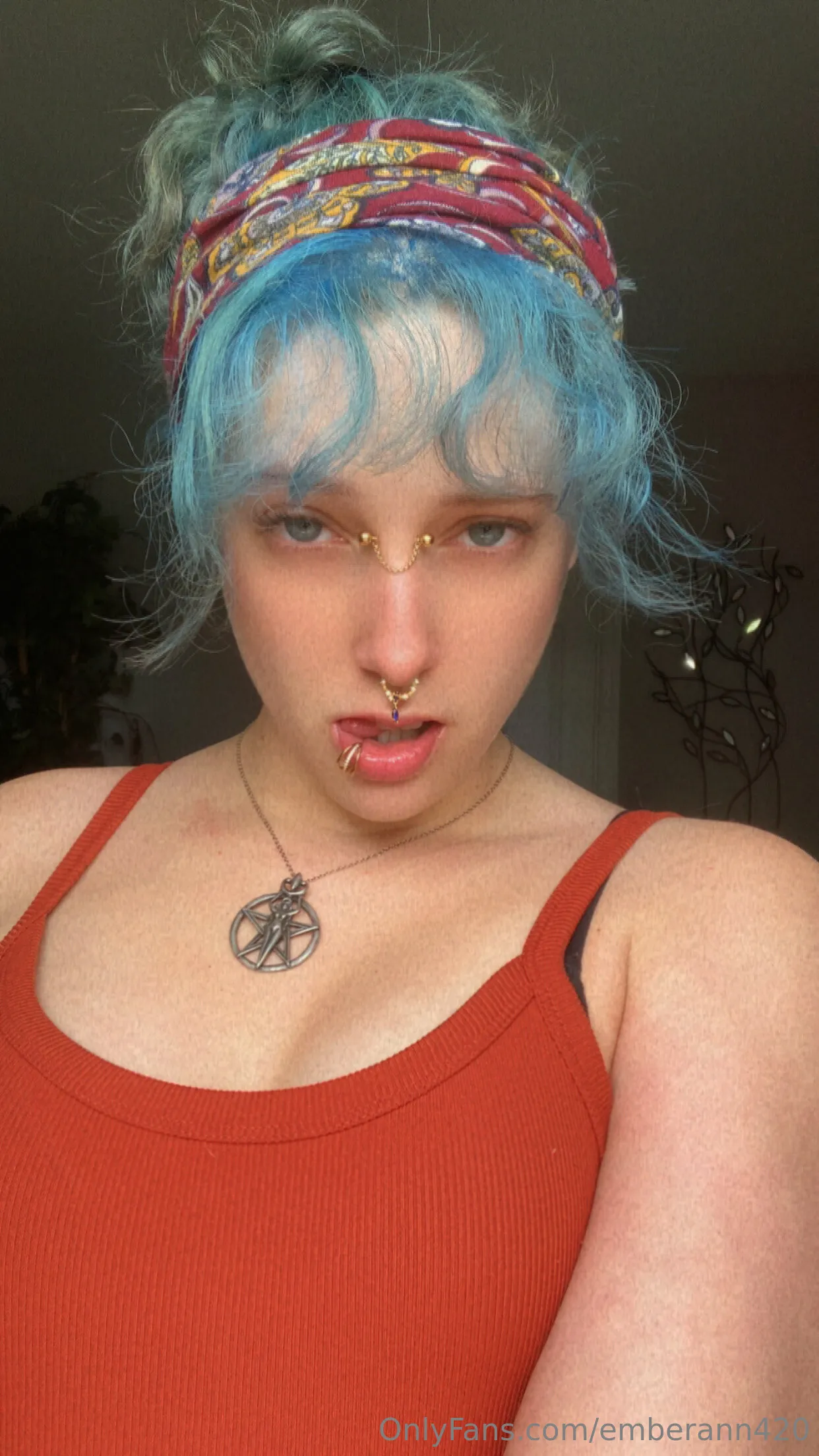 𝐸𝑚𝑏𝑒𝑟 𝐴𝑛𝑛 FREE OnlyFans premium content 51 - emberann420 exclusive collection