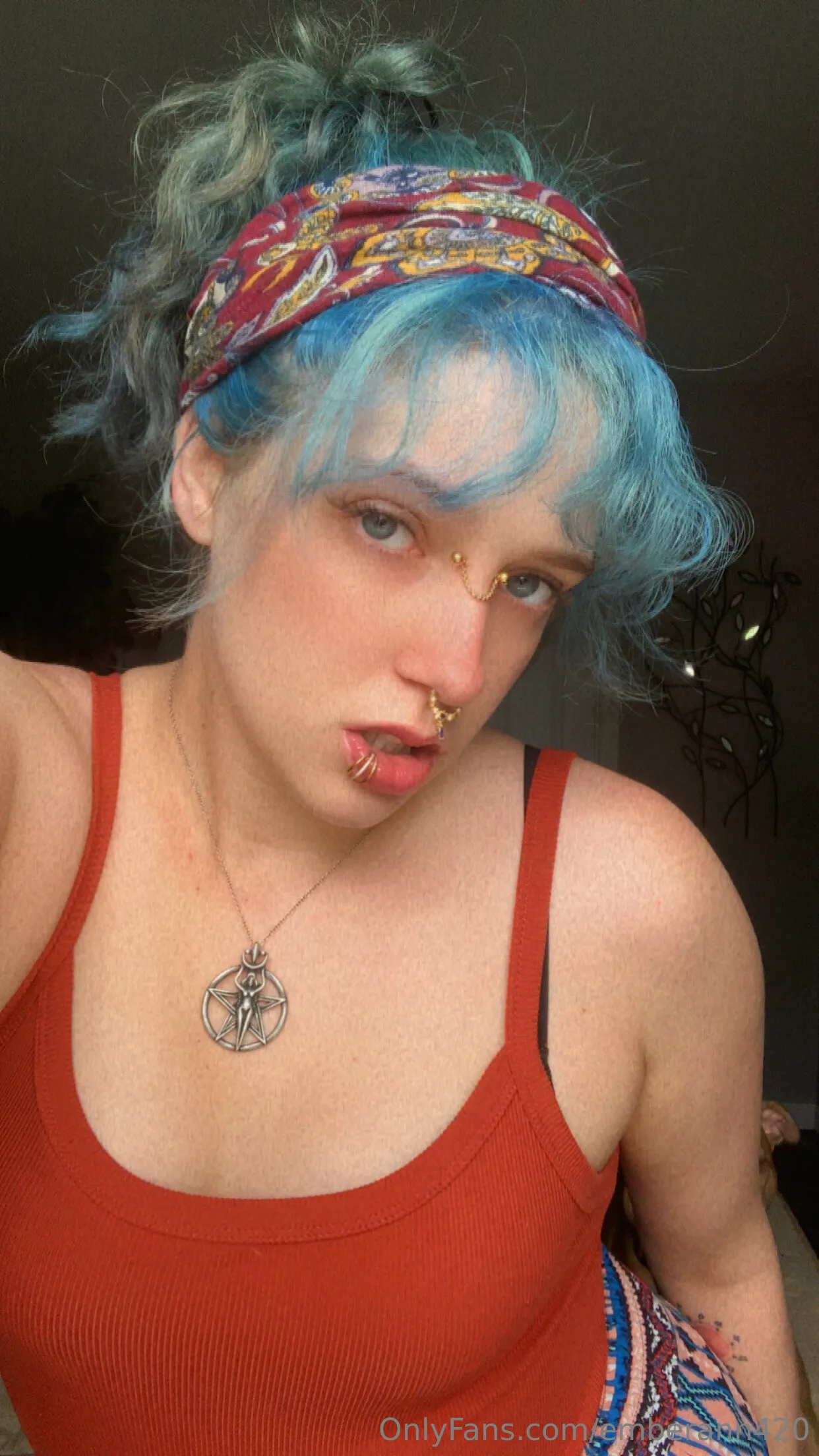 𝐸𝑚𝑏𝑒𝑟 𝐴𝑛𝑛 FREE OnlyFans premium content 50 - emberann420 exclusive collection