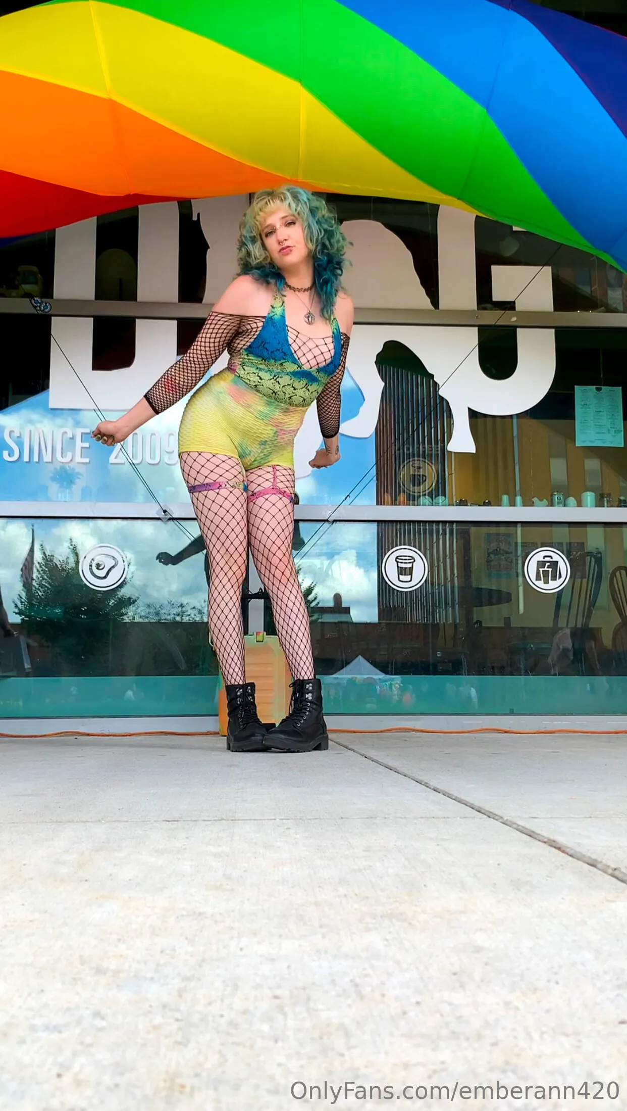 𝐸𝑚𝑏𝑒𝑟 𝐴𝑛𝑛 FREE OnlyFans premium content 49 - emberann420 exclusive collection