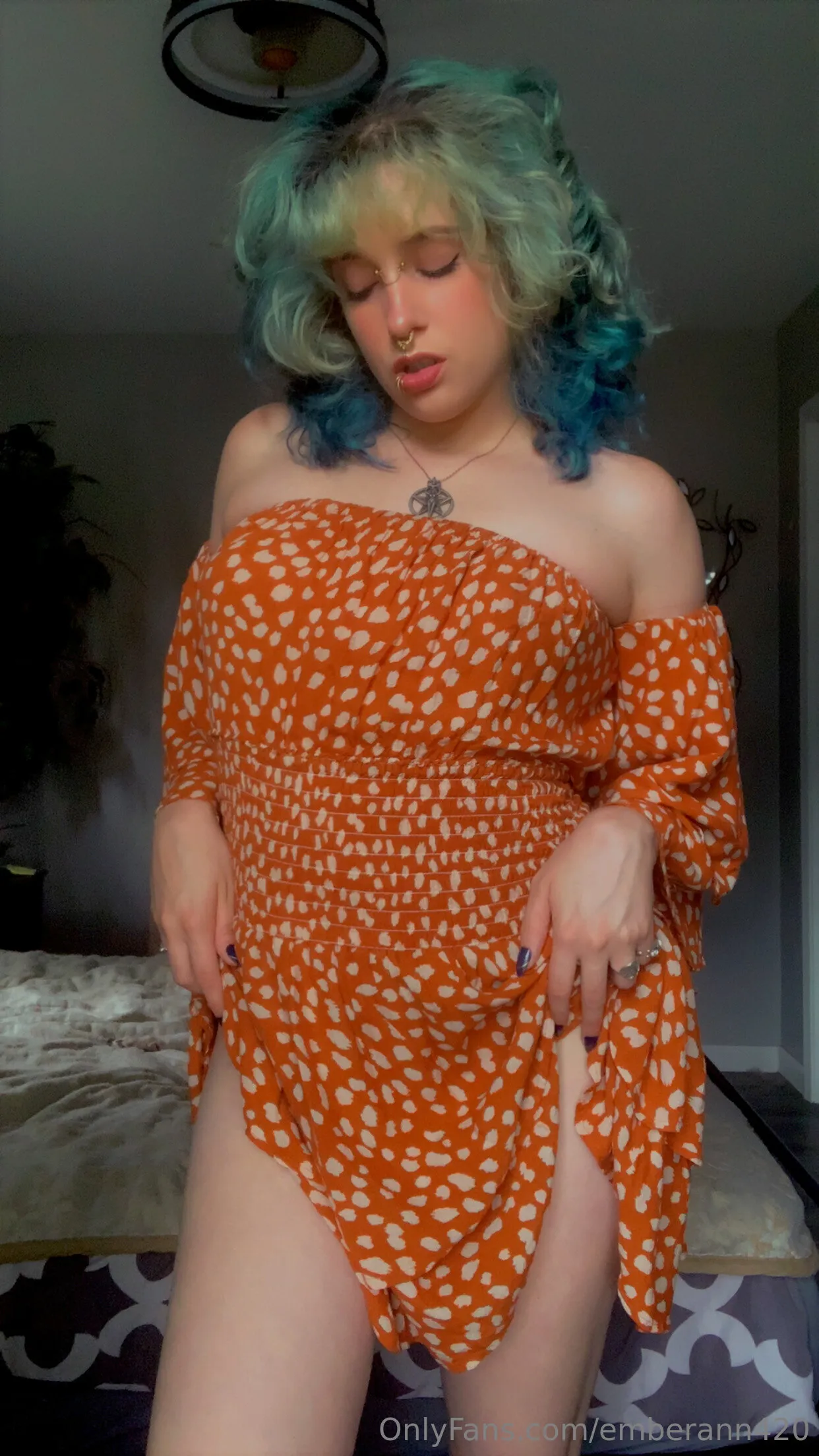 𝐸𝑚𝑏𝑒𝑟 𝐴𝑛𝑛 FREE OnlyFans premium content 42 - emberann420 exclusive collection