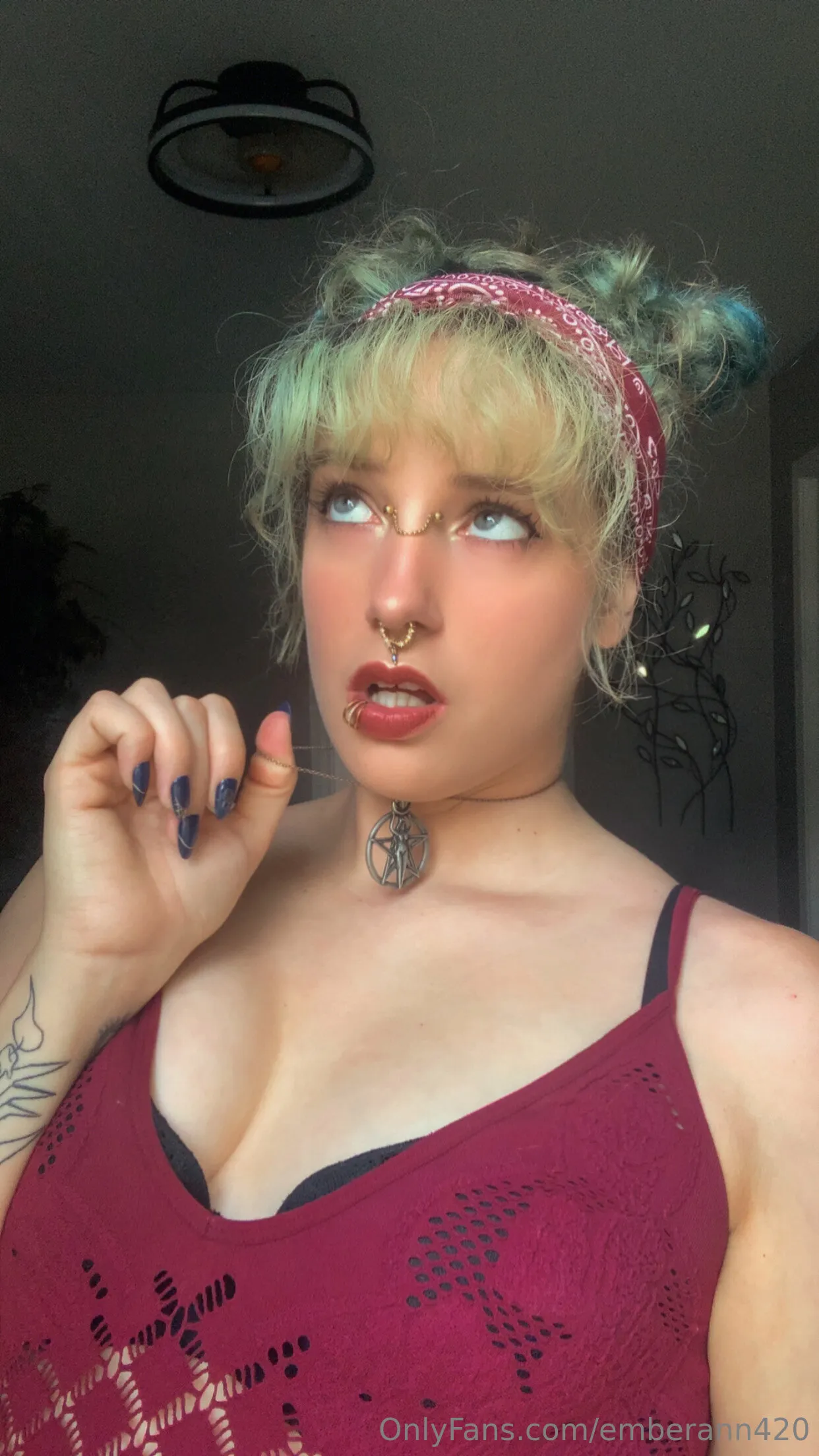 𝐸𝑚𝑏𝑒𝑟 𝐴𝑛𝑛 FREE OnlyFans premium content 29 - emberann420 exclusive collection