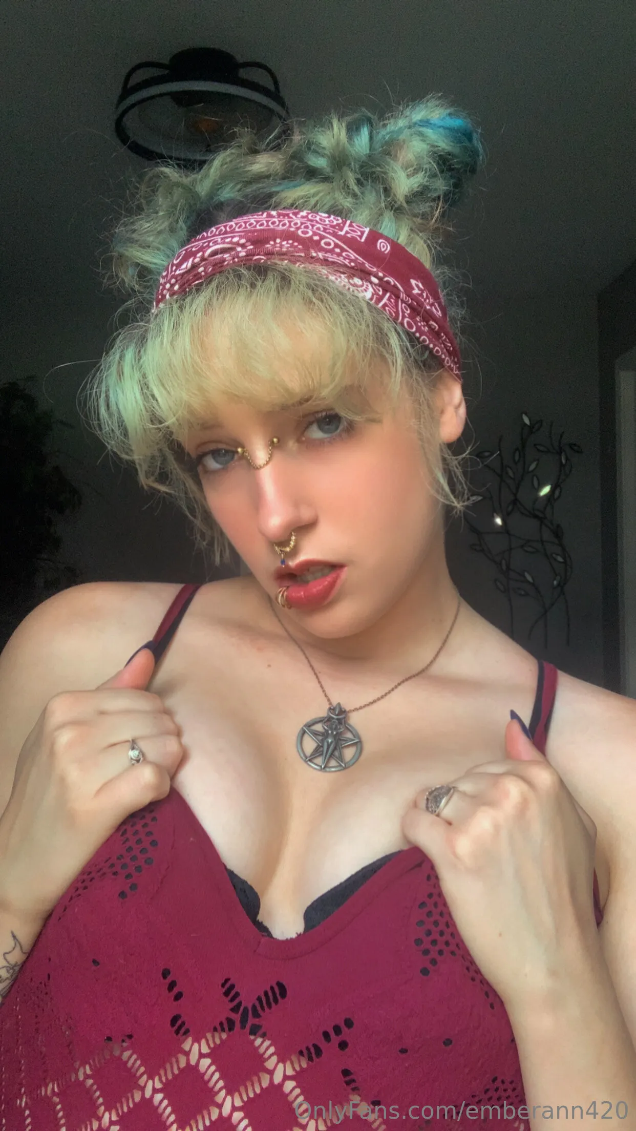 𝐸𝑚𝑏𝑒𝑟 𝐴𝑛𝑛 FREE OnlyFans premium content 26 - emberann420 exclusive collection