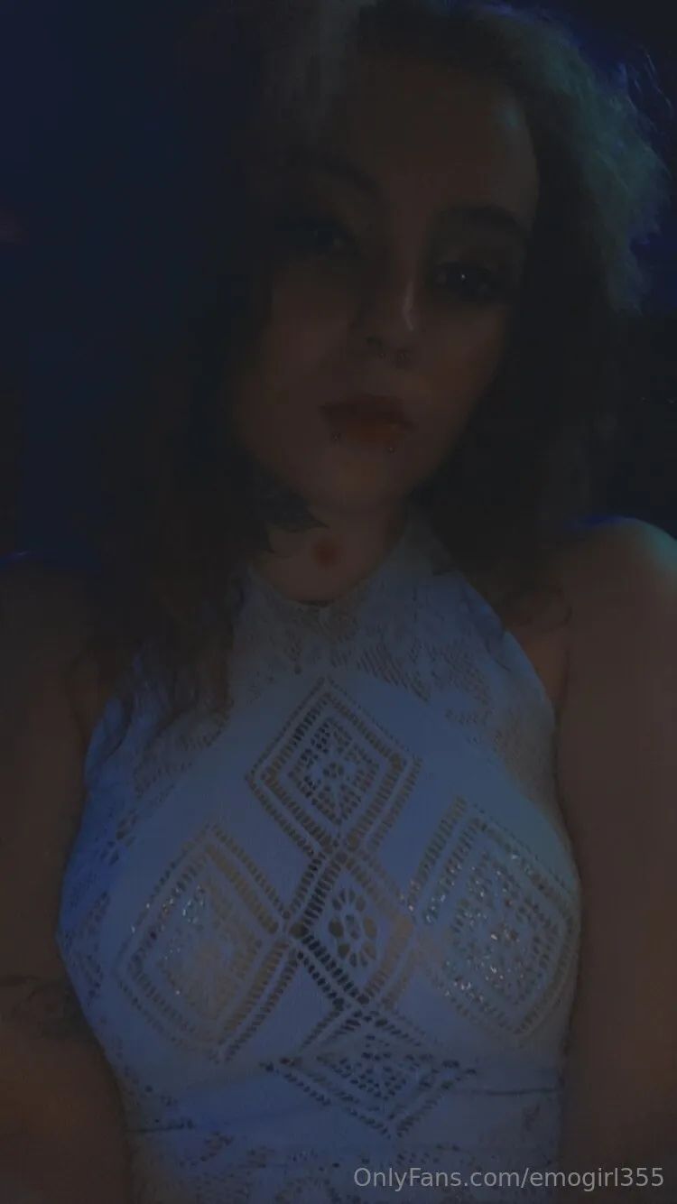 Kitana OnlyFans premium content 34 - emogirl355 exclusive collection