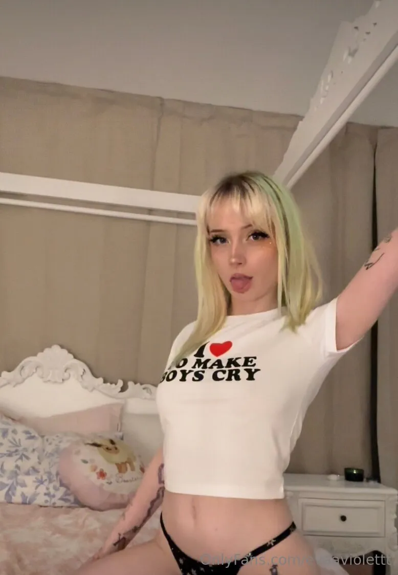 Eva Violet OnlyFans premium content 10 - evaaviolettt exclusive collection