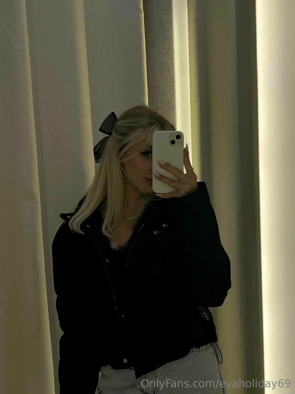 🎀 Eva Holiday 🎀 OnlyFans premium content 8 - evaholiday69 exclusive collection