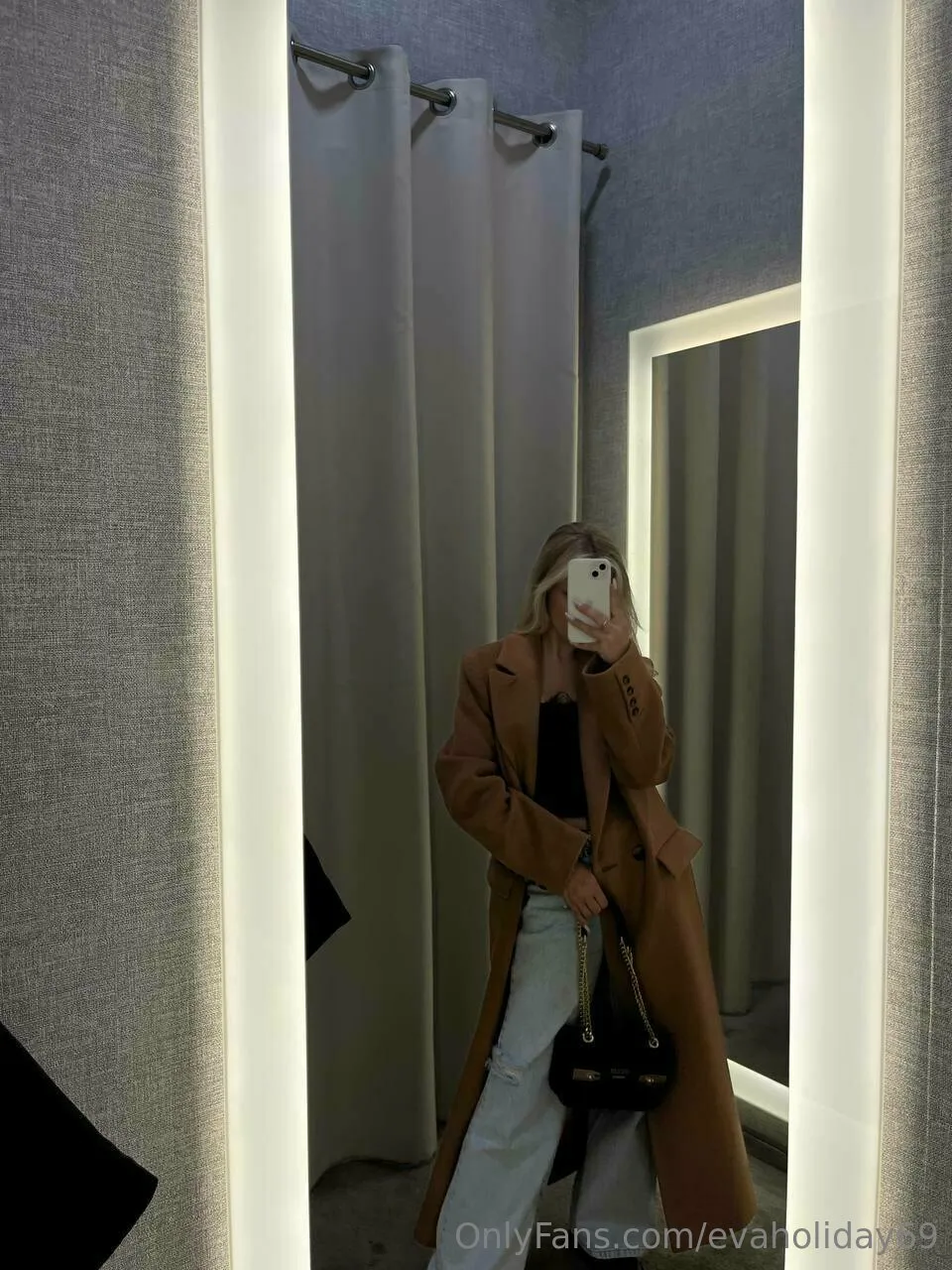 🎀 Eva Holiday 🎀 OnlyFans premium content 5 - evaholiday69 exclusive collection