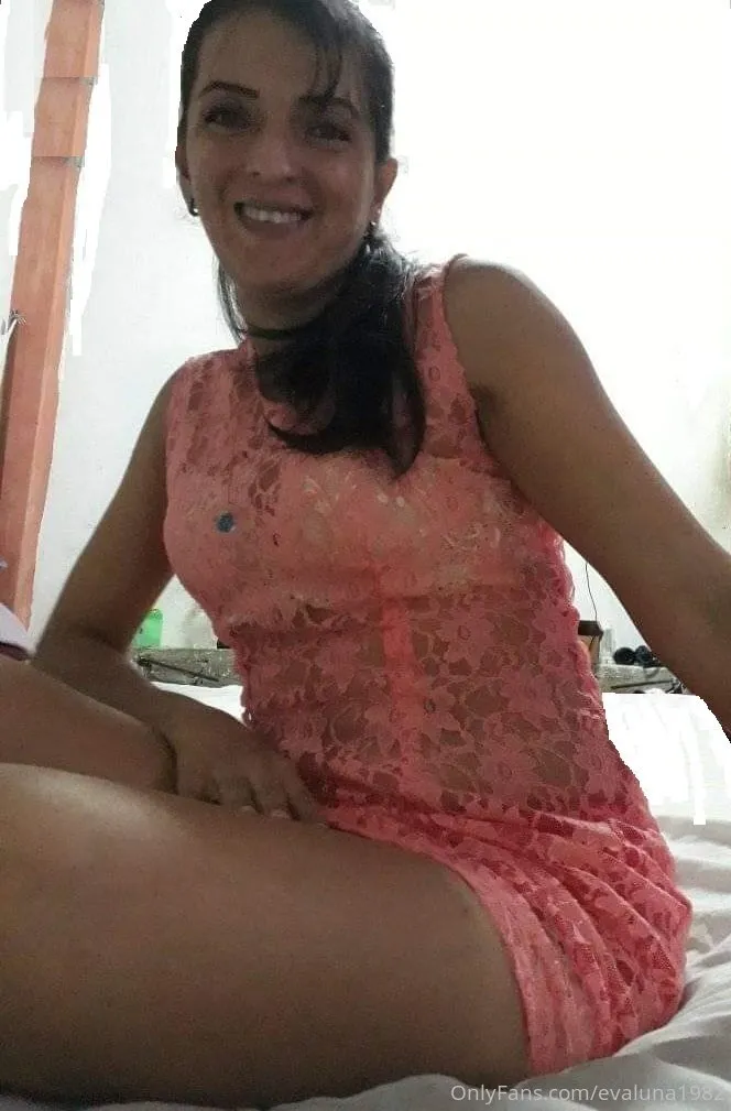 eva luna OnlyFans premium content 15 - evaluna19 exclusive collection