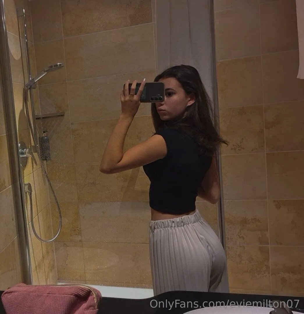 Evie Milton 🌸 OnlyFans premium content 14 - eviemilton07 exclusive collection