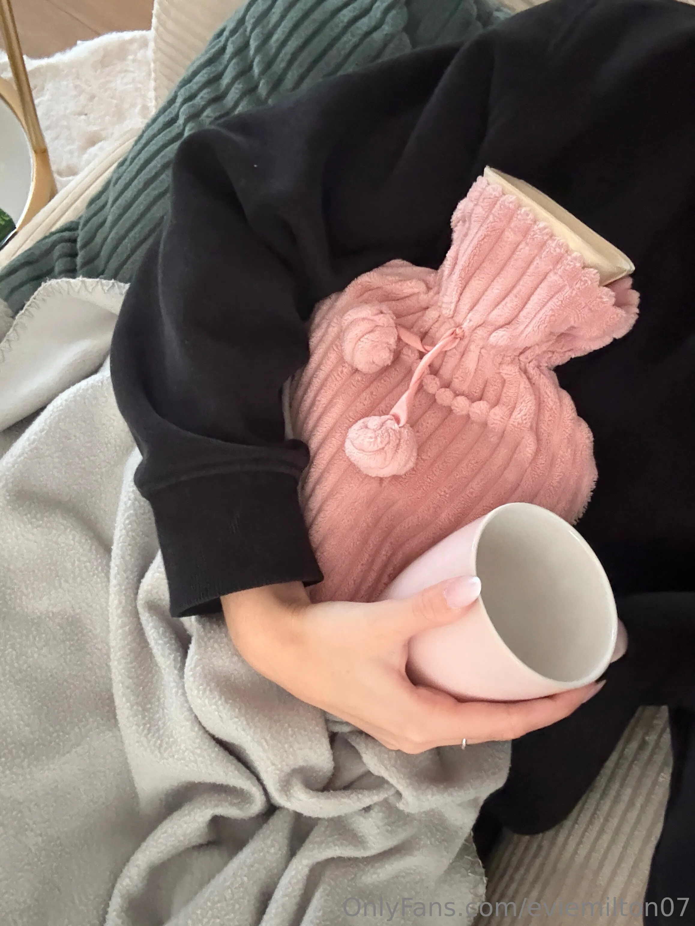 Evie Milton 🌸 OnlyFans premium content 2 - eviemilton07 exclusive collection