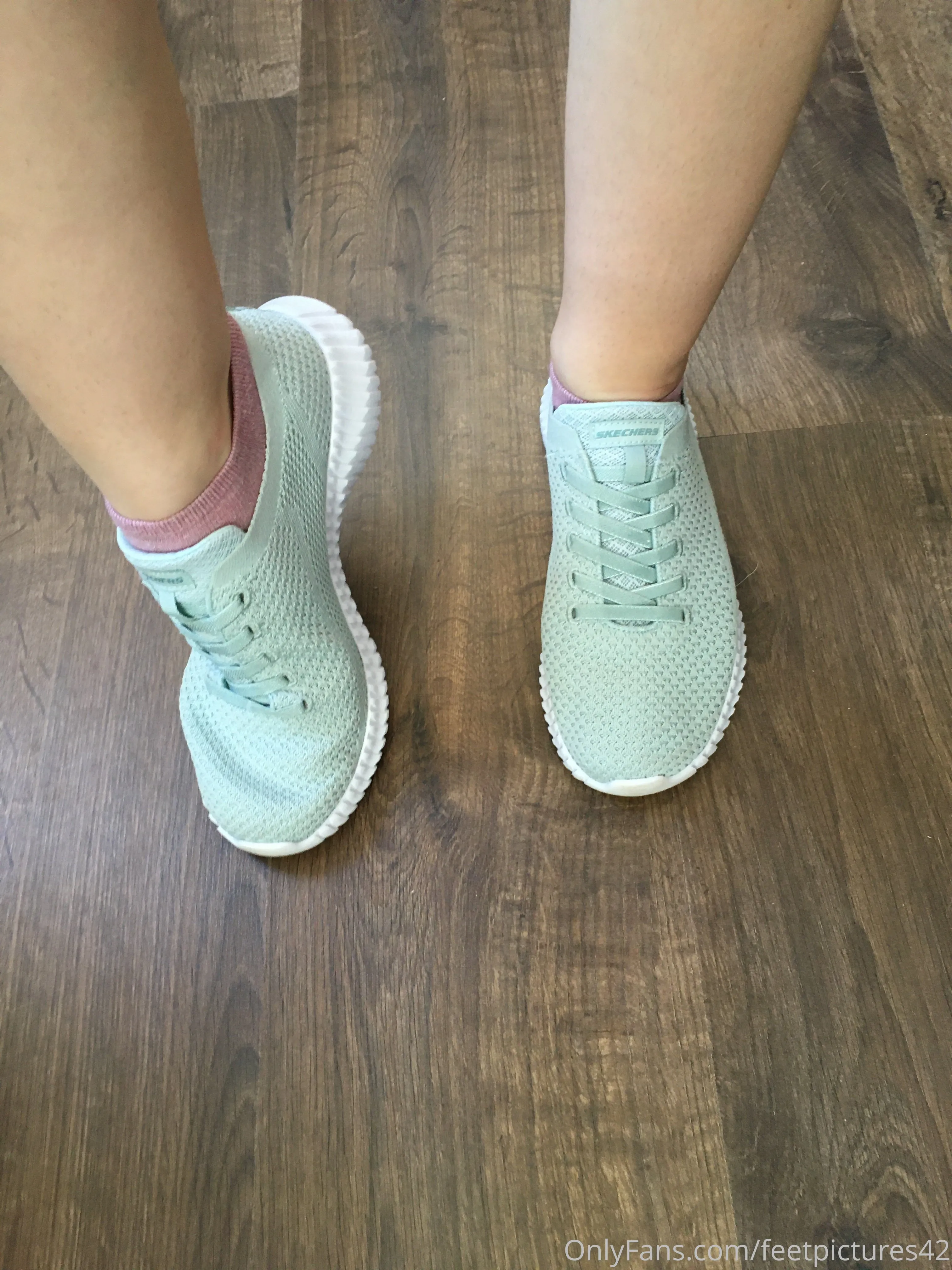 OnlyFeet1 OnlyFans premium content 17 - feetpictures42 exclusive collection