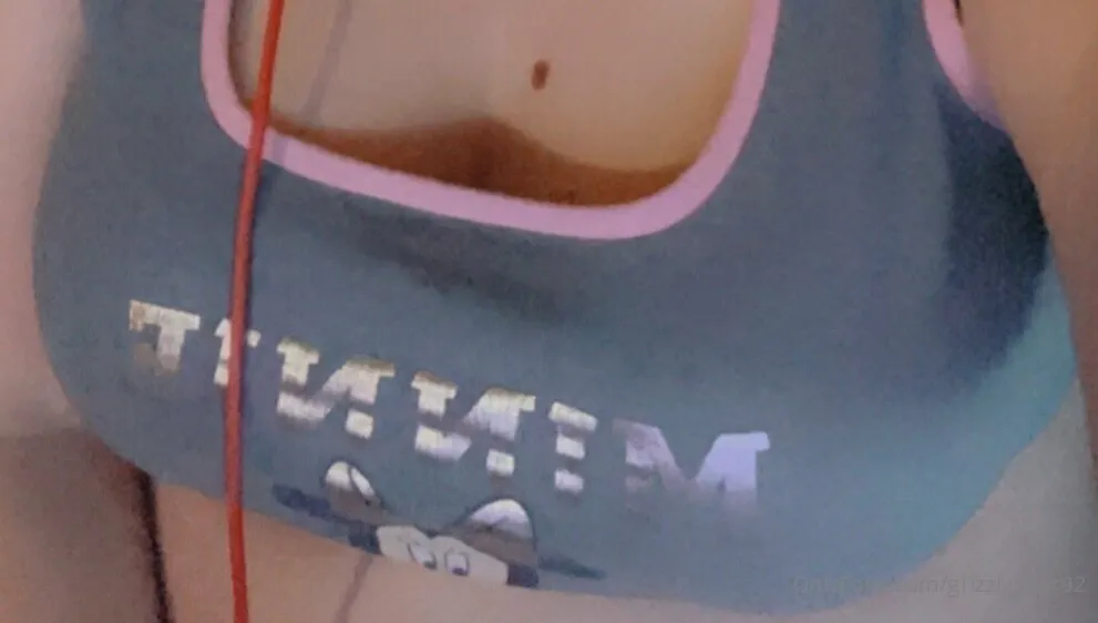 GrizzlyBear OnlyFans premium content 5 - grizzlybear92 exclusive collection