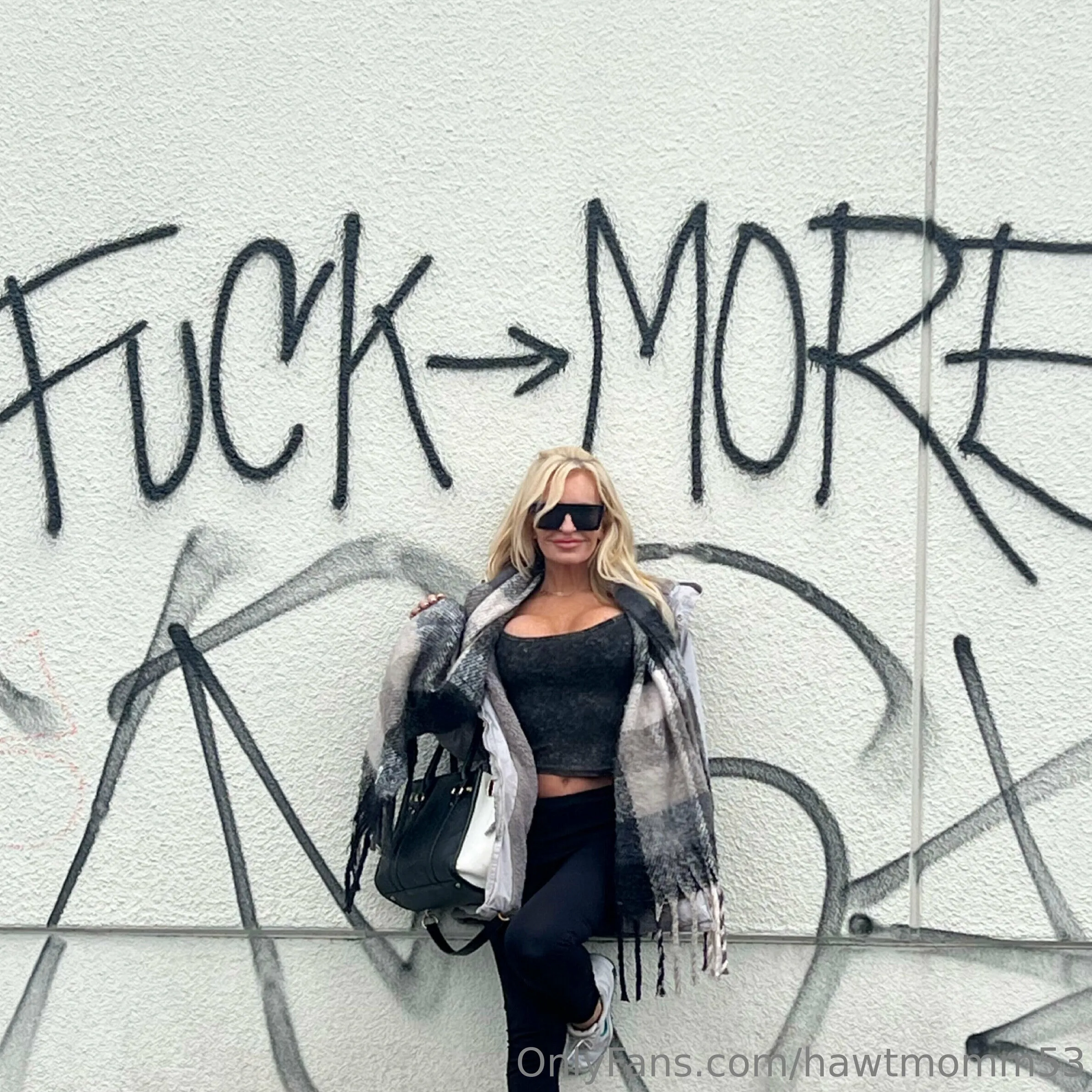 Hawtmommafree OnlyFans premium content 15 - hawtmomm53 exclusive collection