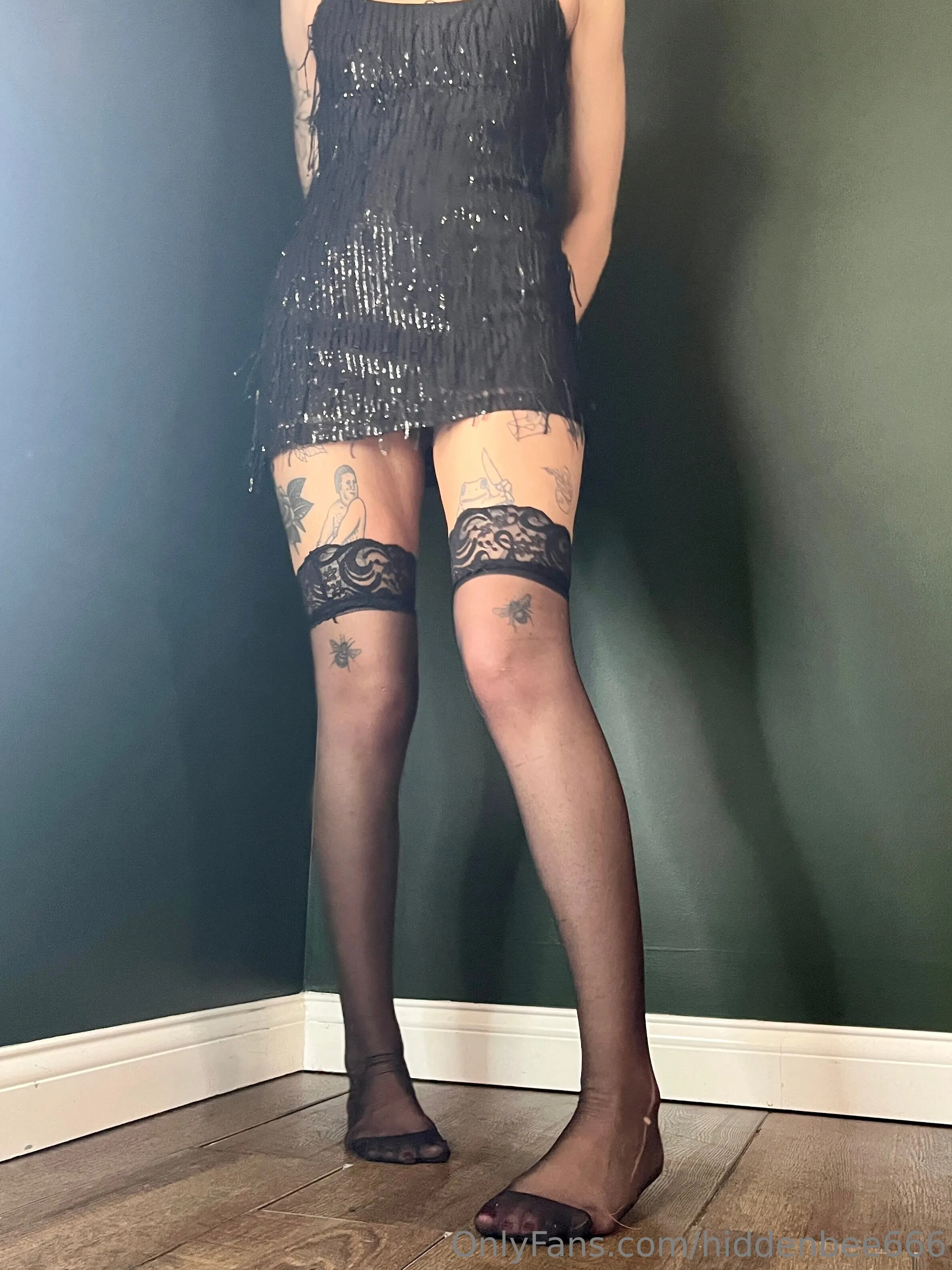 Vera Bee OnlyFans premium content 6 - hiddenbee666 exclusive collection