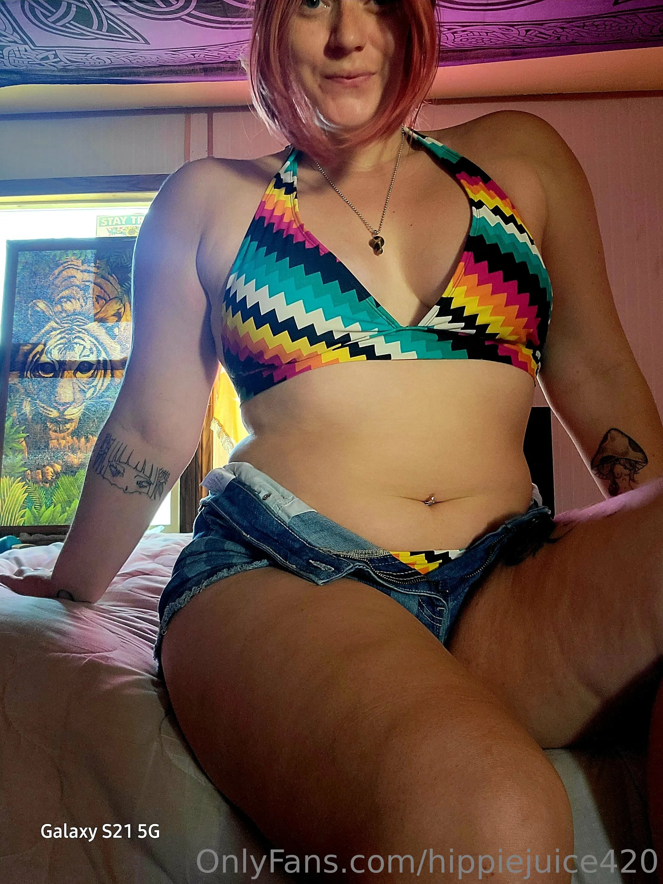 HippieJuice🤤 OnlyFans premium content 4 - hippiejuice420 exclusive collection