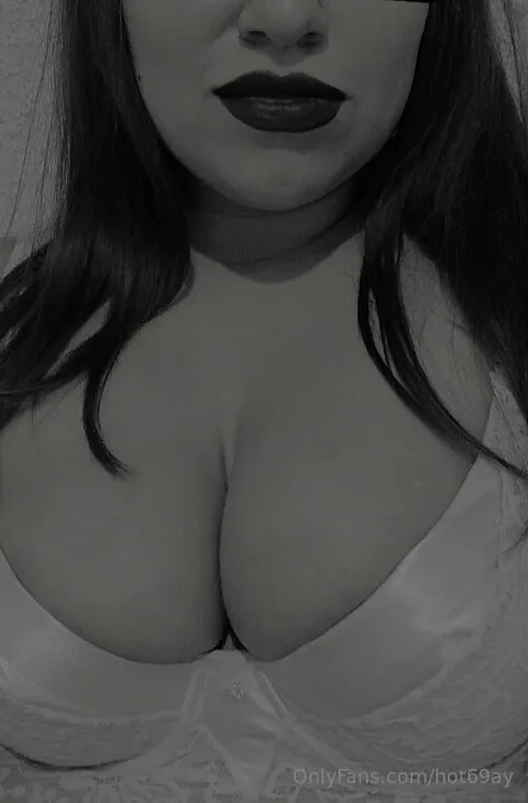 Diana Hot69ay OnlyFans premium content 14 - hot69ay exclusive collection