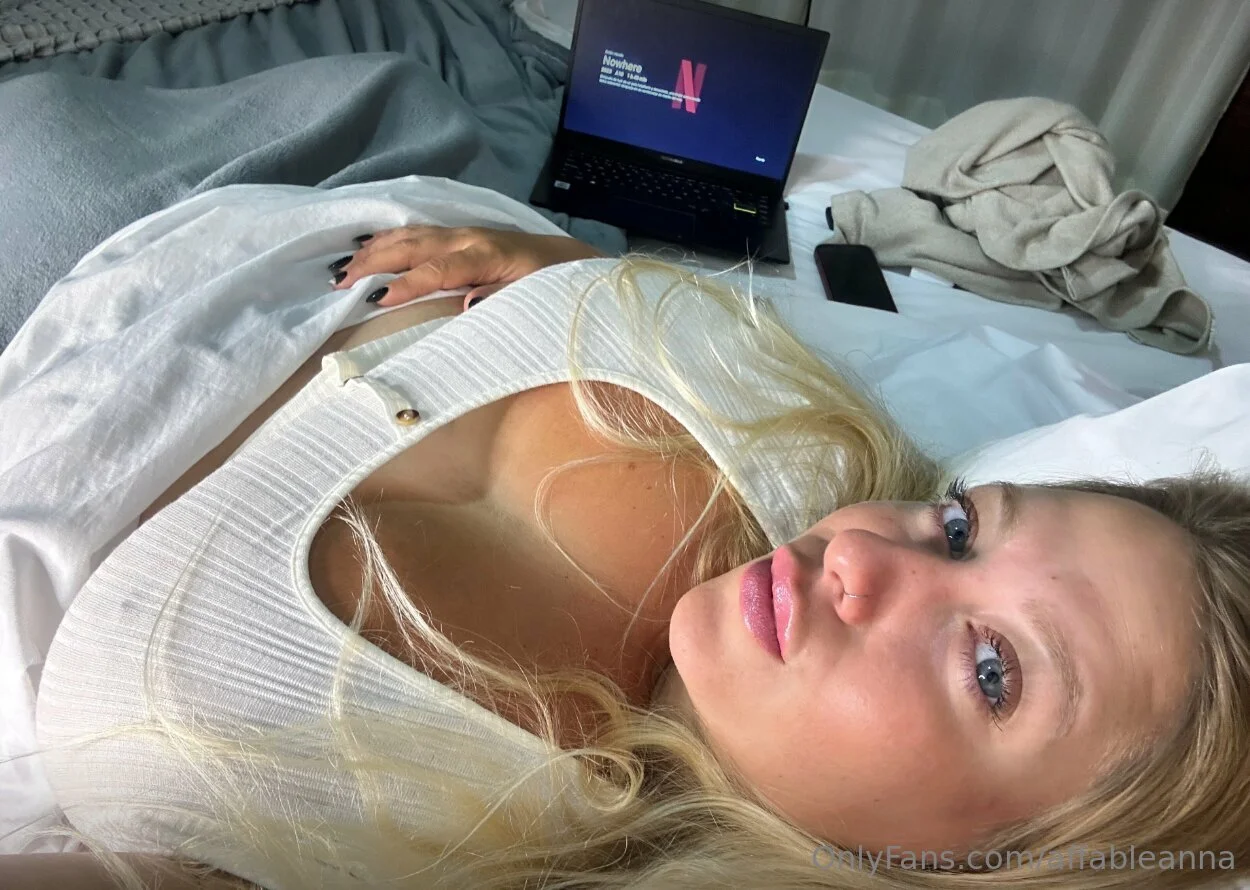 Anna 🤍 OnlyFans premium content 27 - affableanna exclusive collection