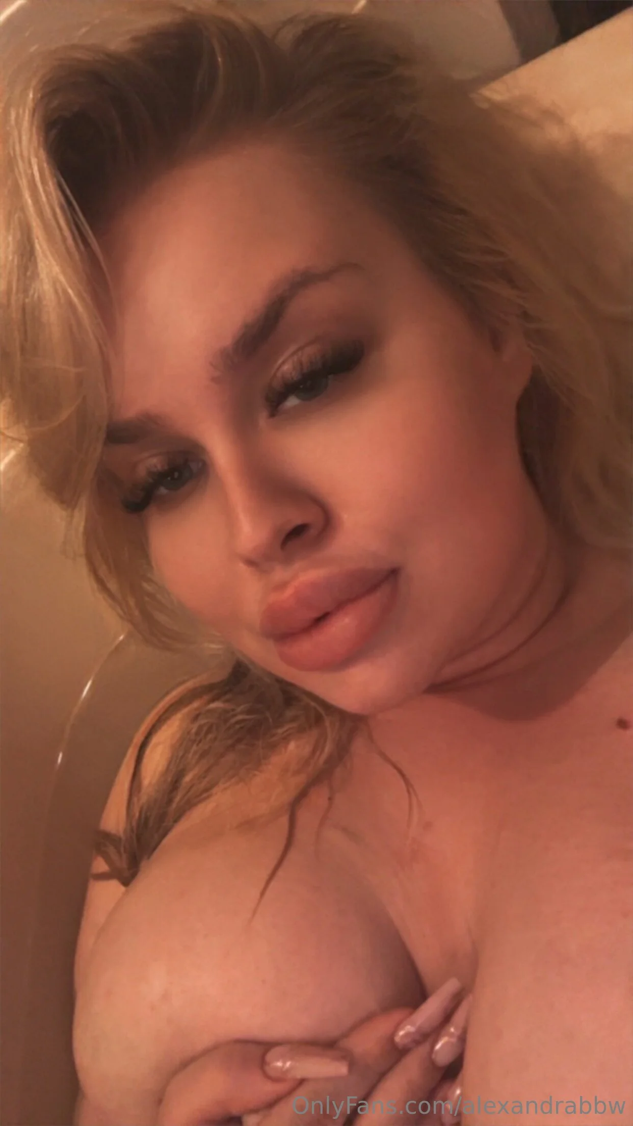 Alexandra OnlyFans premium content 3 - alexandrabbw exclusive collection