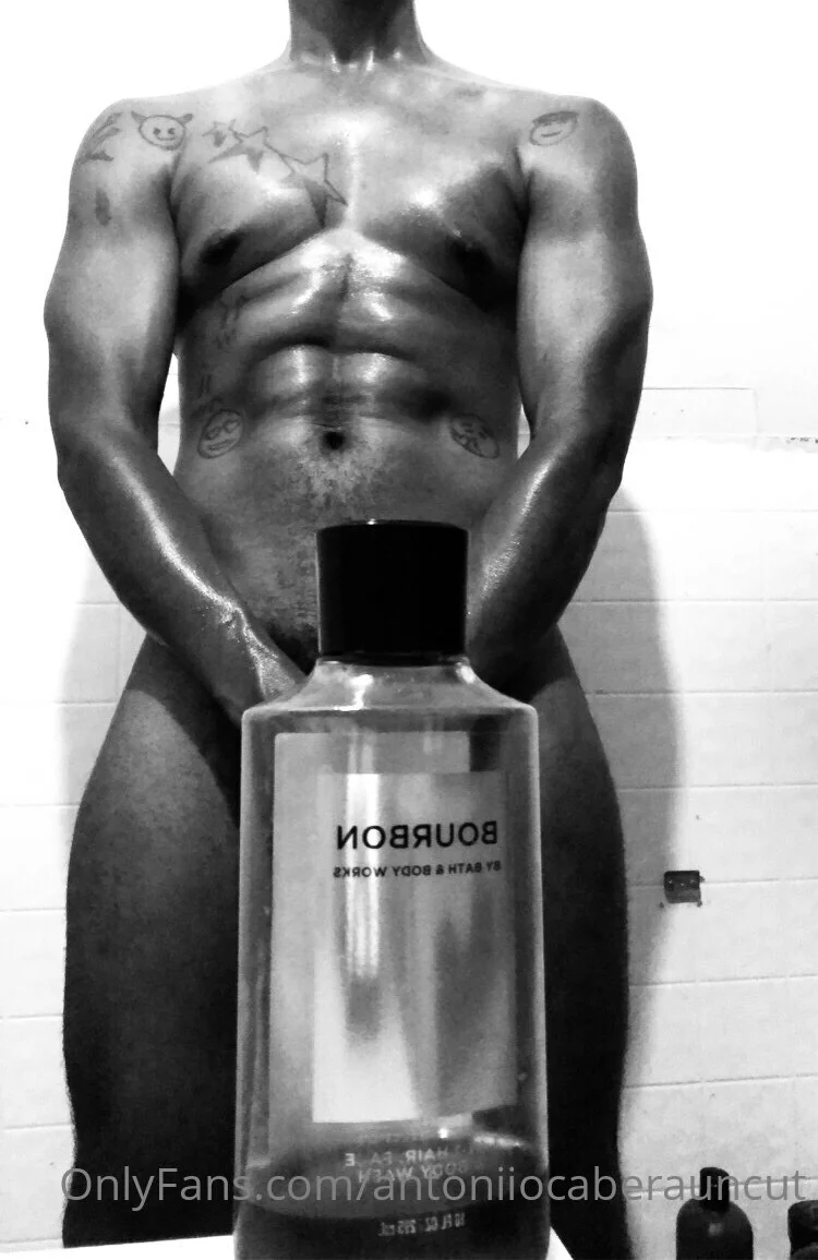 ⓘ F R E E ⓘ OnlyFans premium content 9 - antoniiocaberauncut exclusive collection