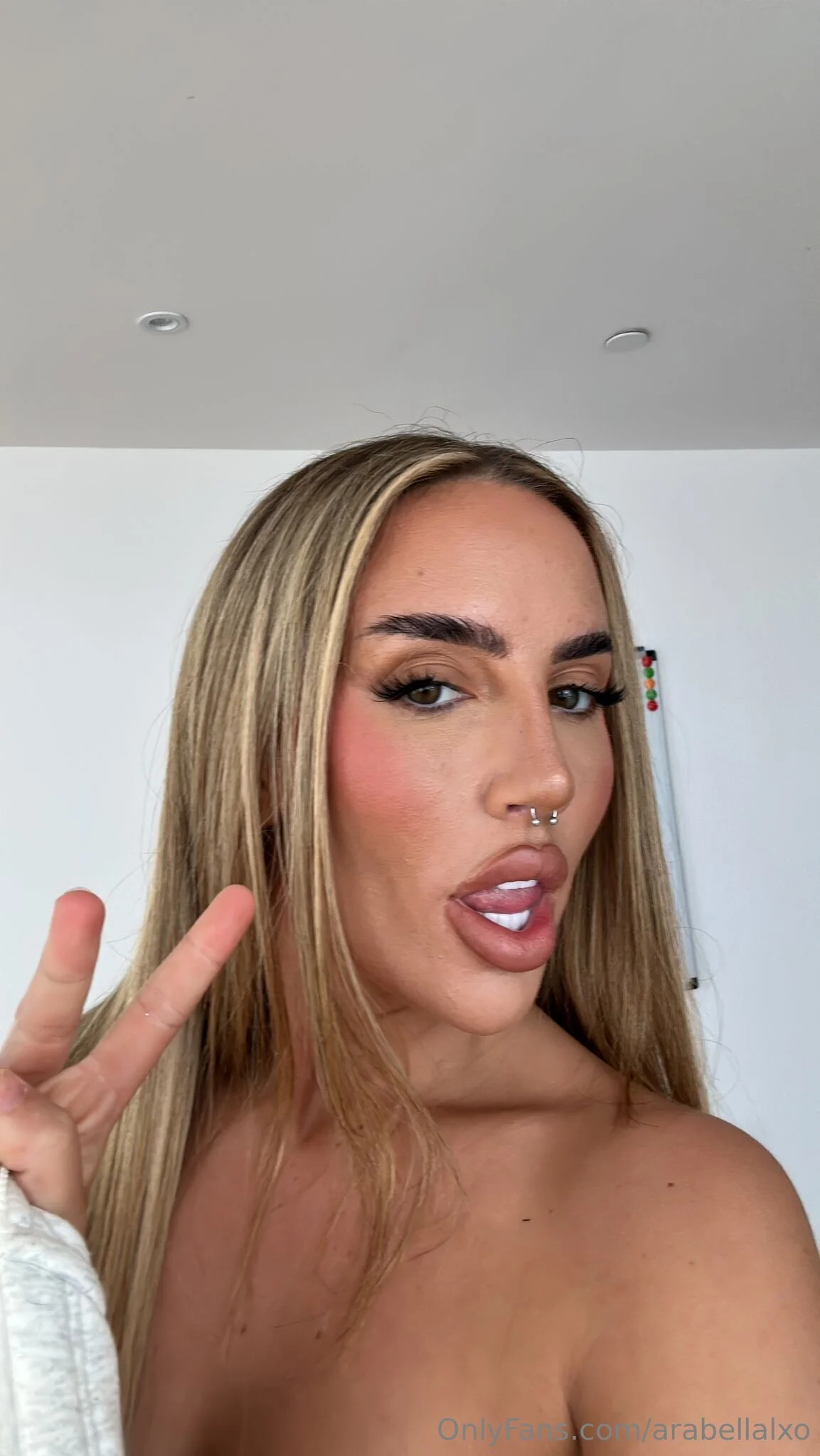 Arabella Lajares 💕 OnlyFans premium content 7 - arabellalxo exclusive collection