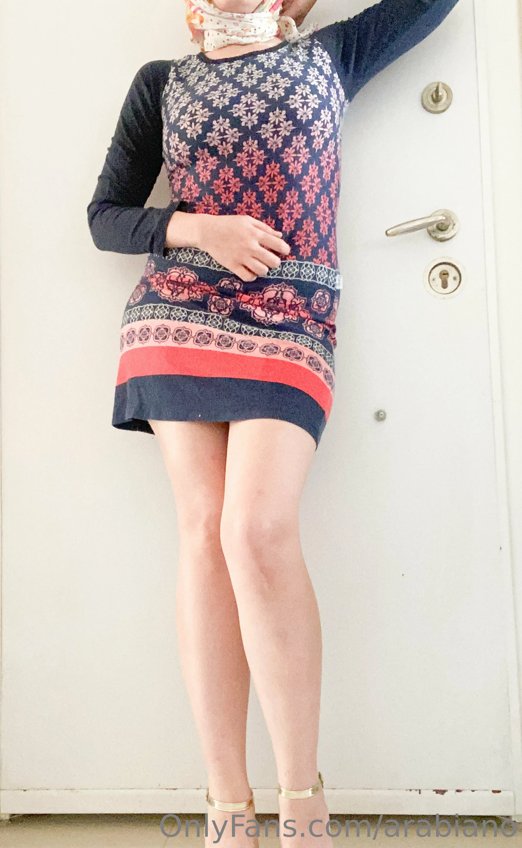 Hijabi Arab girl 🧕🏻 OnlyFans premium content 12 - arabiano exclusive collection