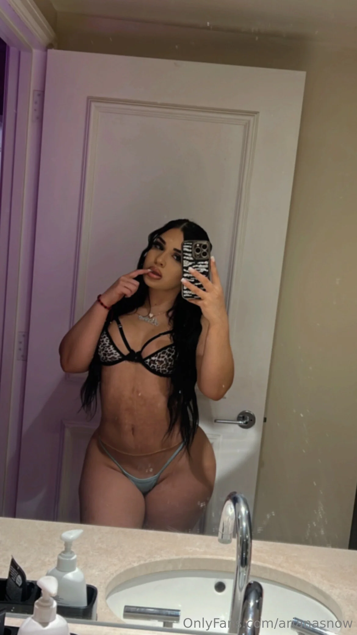 Ariana Snow OnlyFans premium content 5 - arianasnow exclusive collection