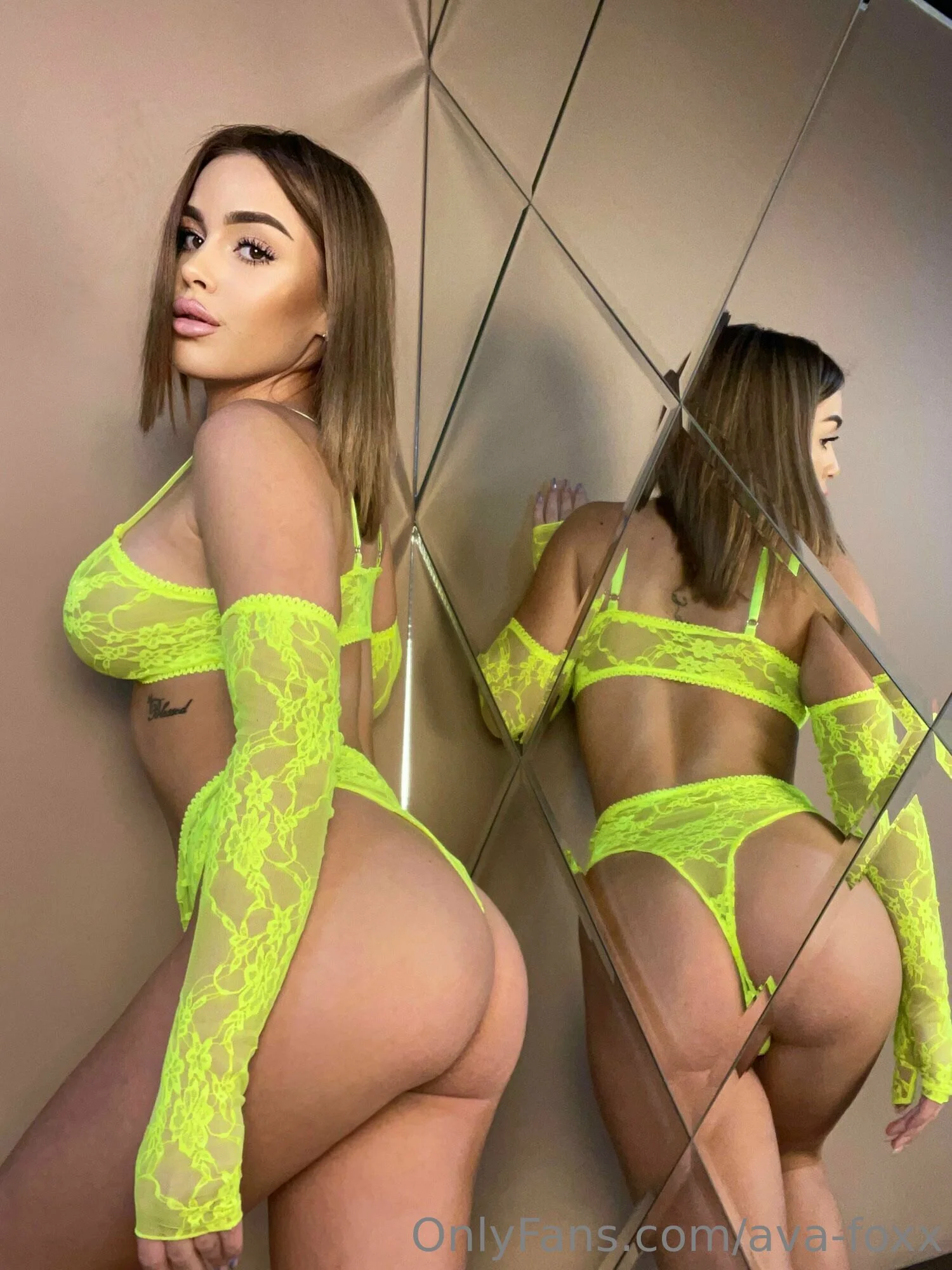 𝐀𝐯𝐚 𝐅𝐨𝐱𝐱 🍑 OnlyFans premium content 11 - ava-foxx exclusive collection