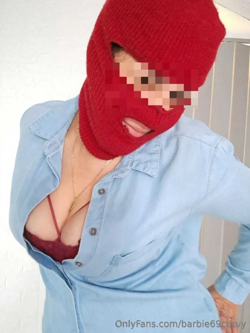 Barbie UWU OnlyFans premium content 46 - barbie69curvy exclusive collection