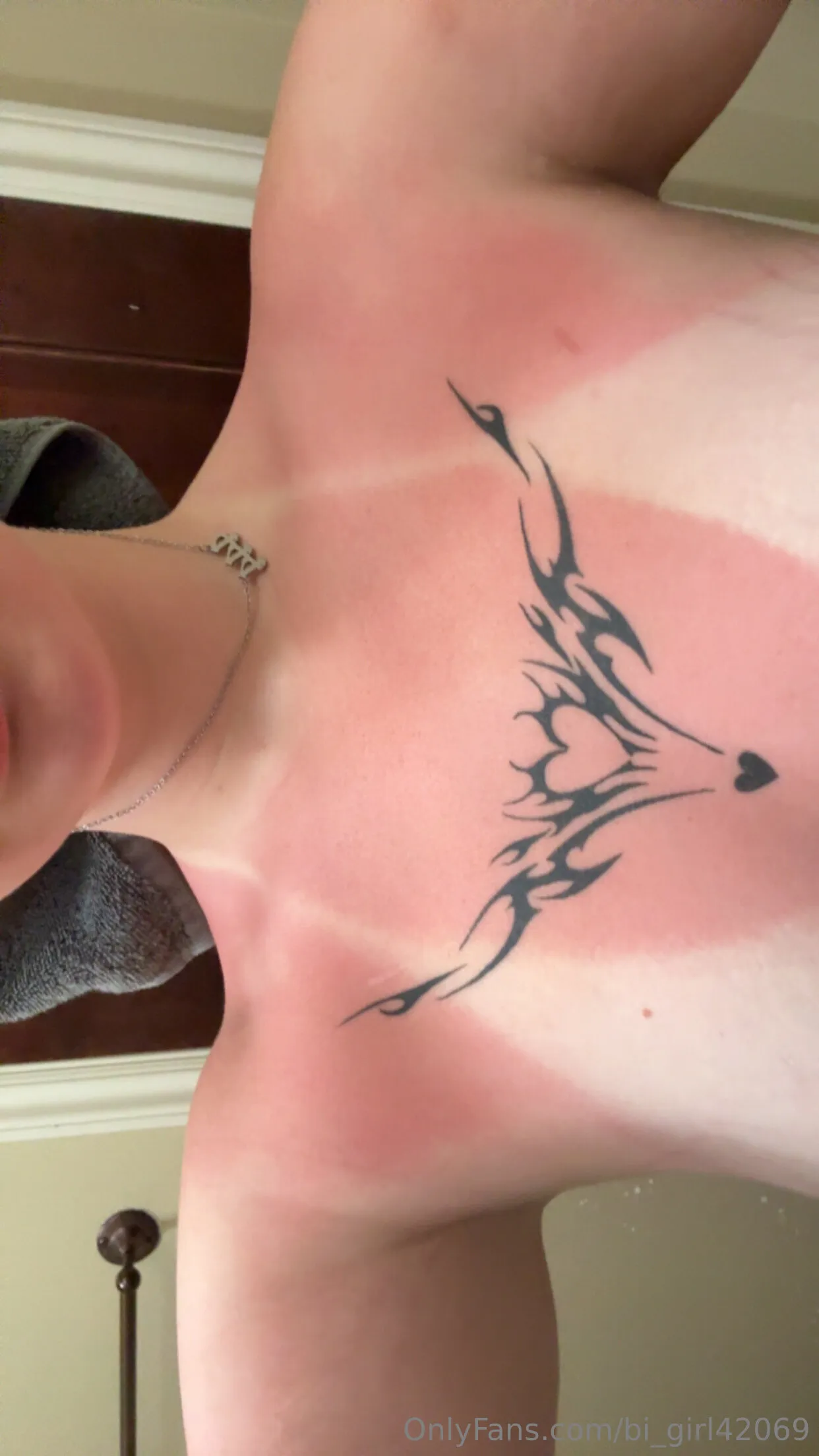 Stoner babe🍃🥰 OnlyFans premium content 10 - bi_girl42069 exclusive collection