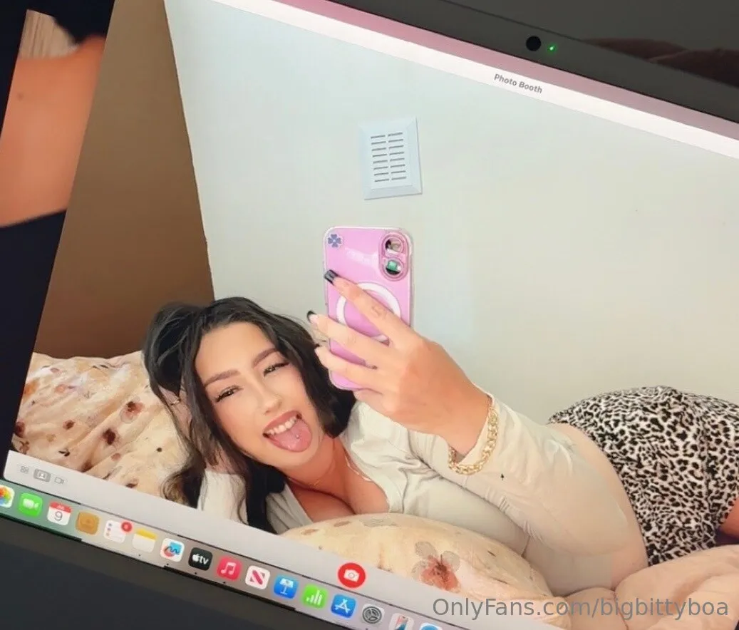 Boa 🐍💦 OnlyFans premium content 10 - bigbittyboa exclusive collection