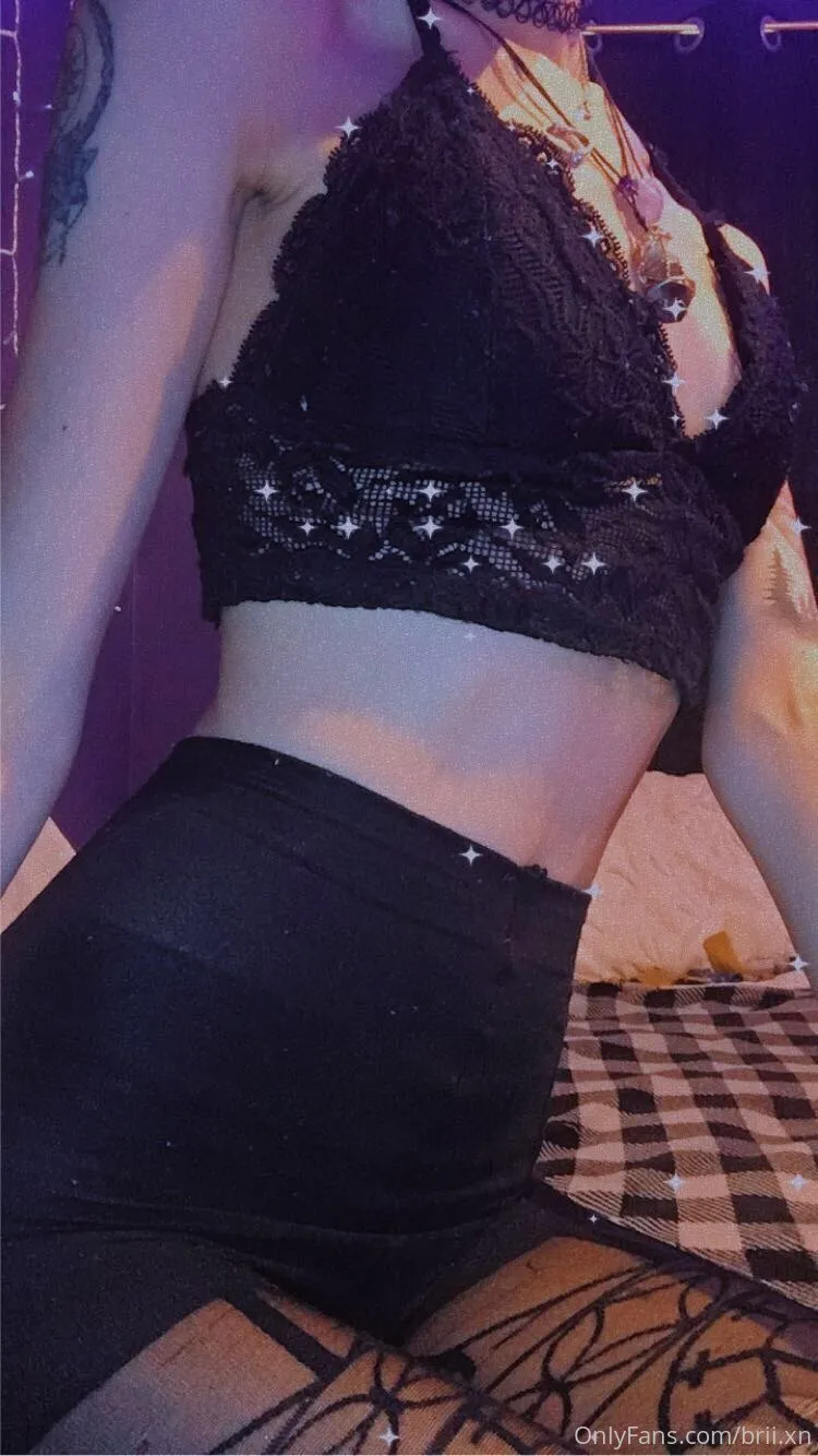 Bri OnlyFans premium content 11 - bri.xn exclusive collection