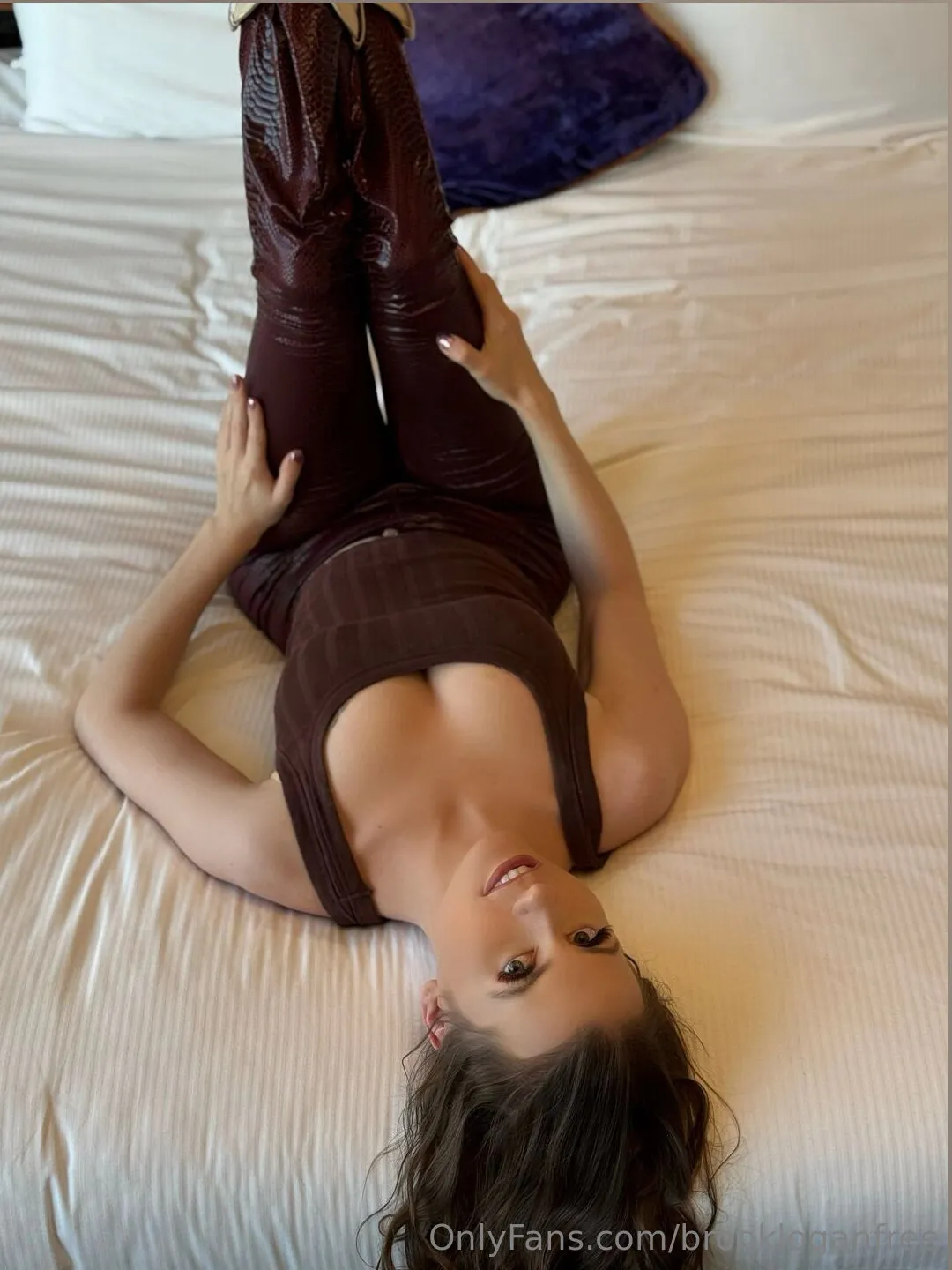 BROOK LOGAN FREE PAGE OnlyFans premium content 5 - brookloganfree exclusive collection