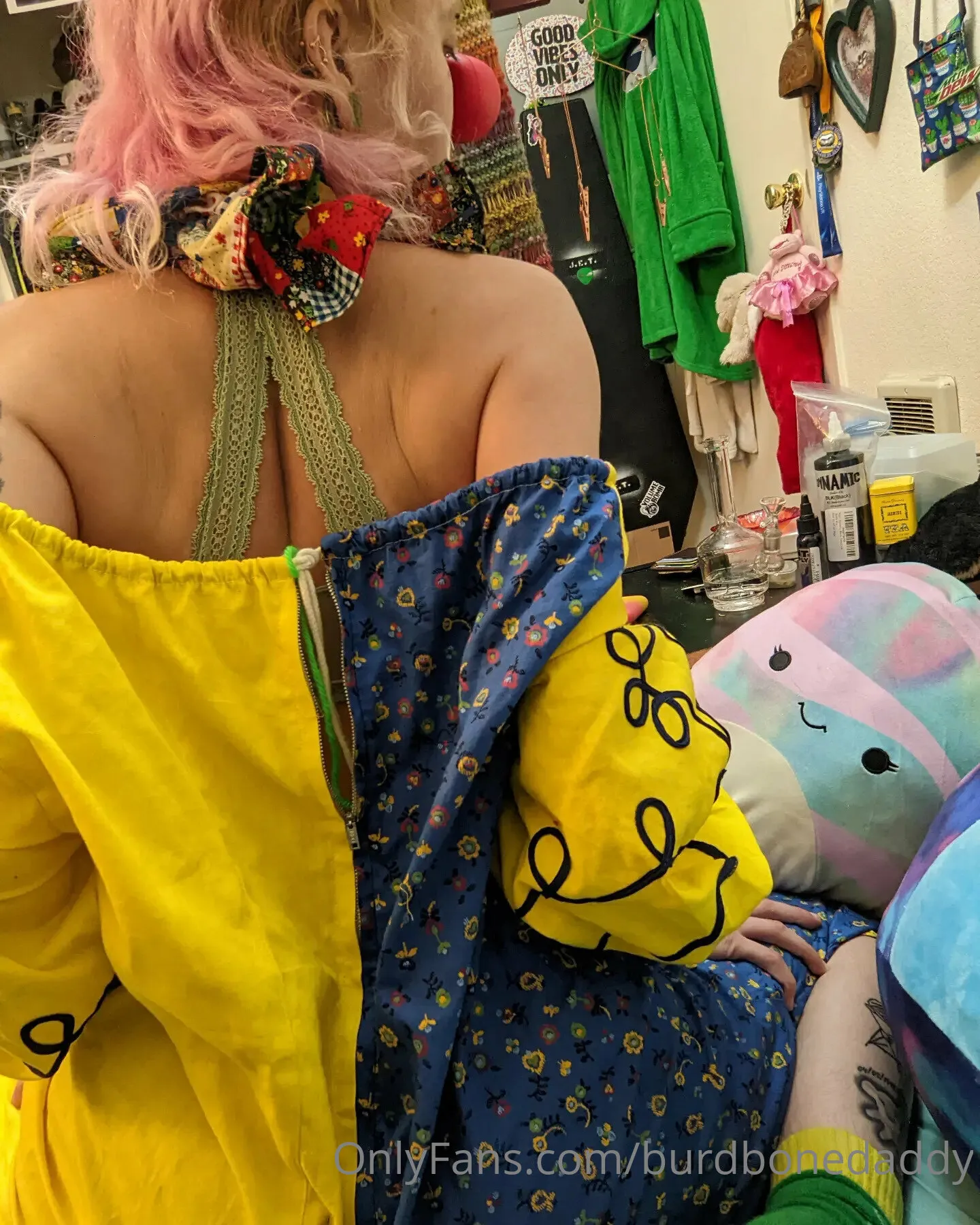 Shrike OnlyFans premium content 34 - burdbonedaddy exclusive collection