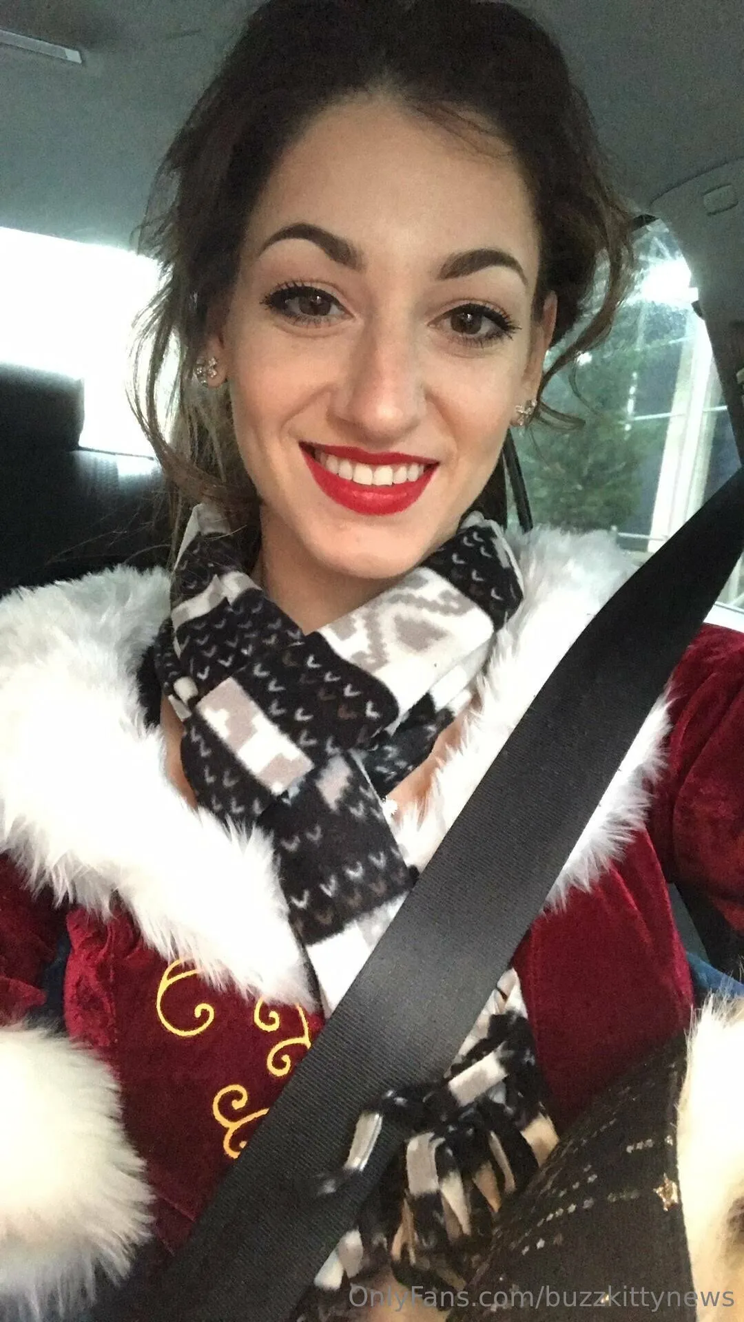 Jenny 🐝 OnlyFans premium content 7 - buzzkittynews exclusive collection