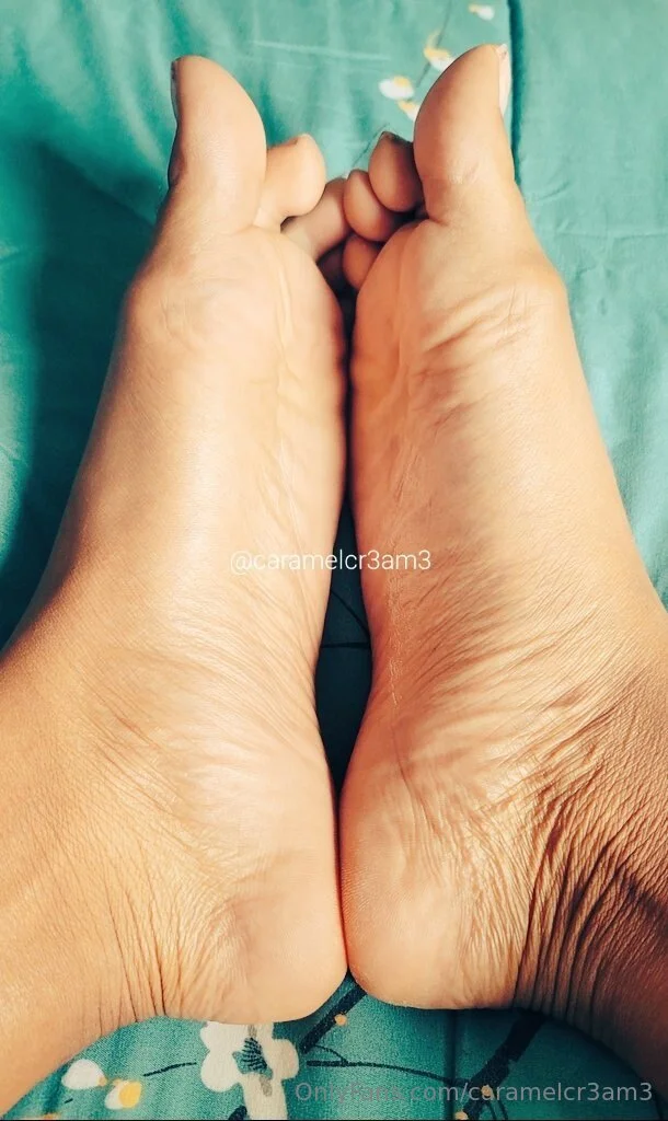 Goddess Caramel OnlyFans premium content 15 - caramelcr3am3 exclusive collection