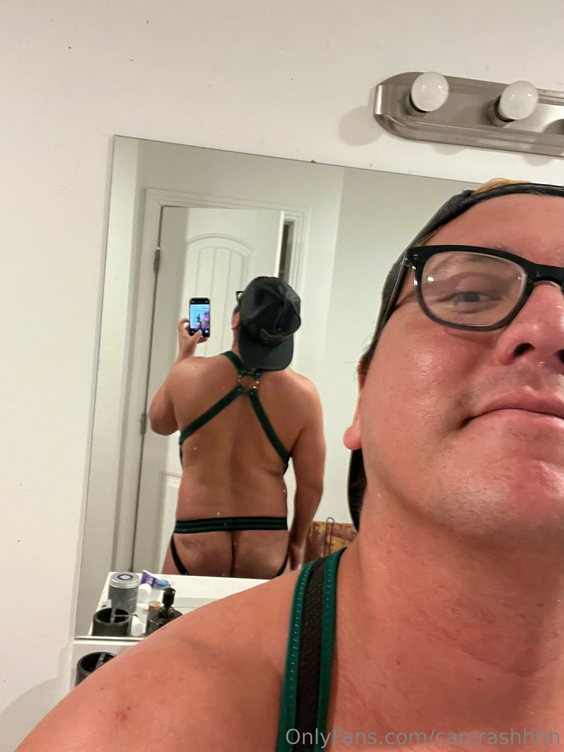 Crashhh OnlyFans premium content 3 - carcrashhhh exclusive collection